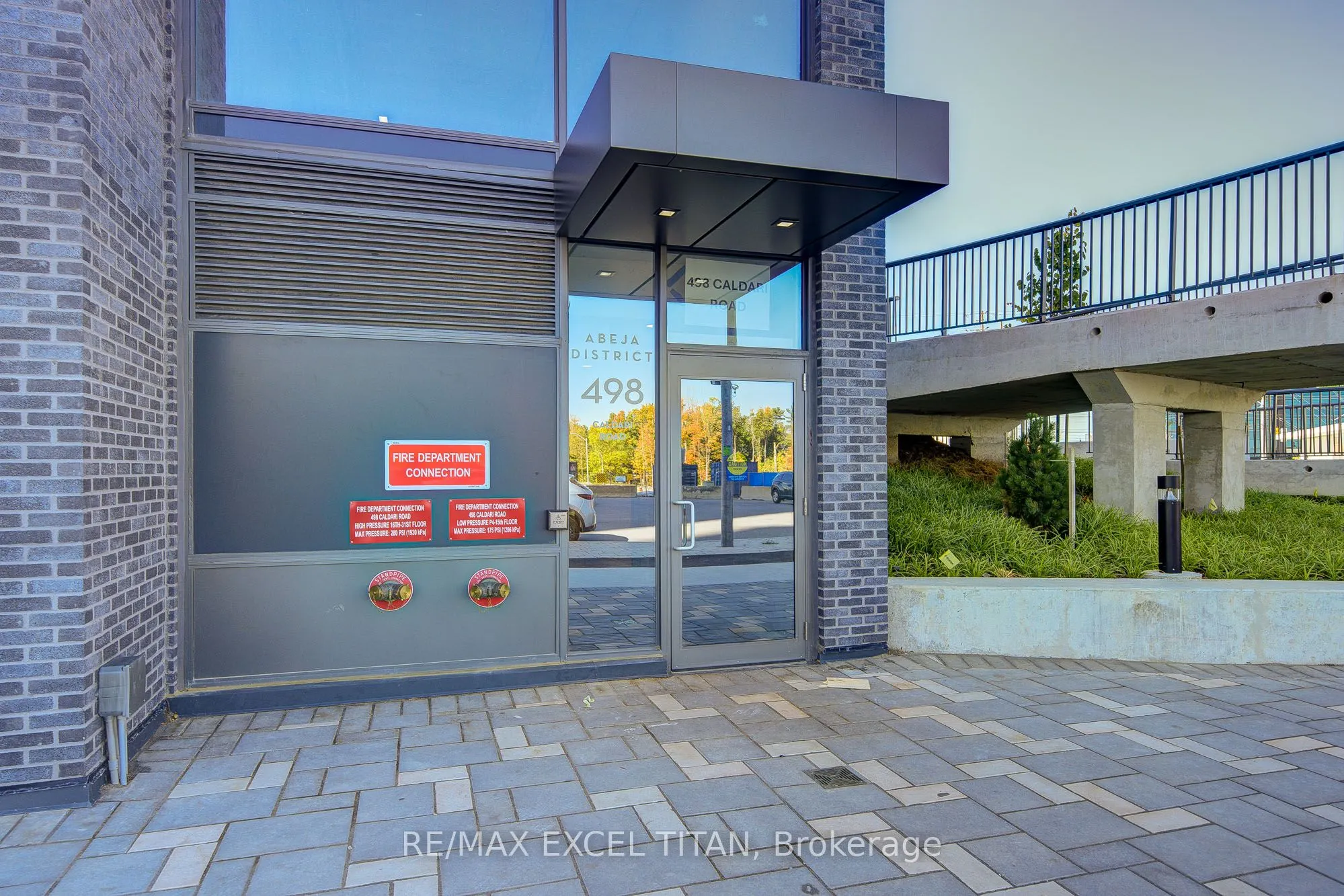 498 Caldari Road N, #3003