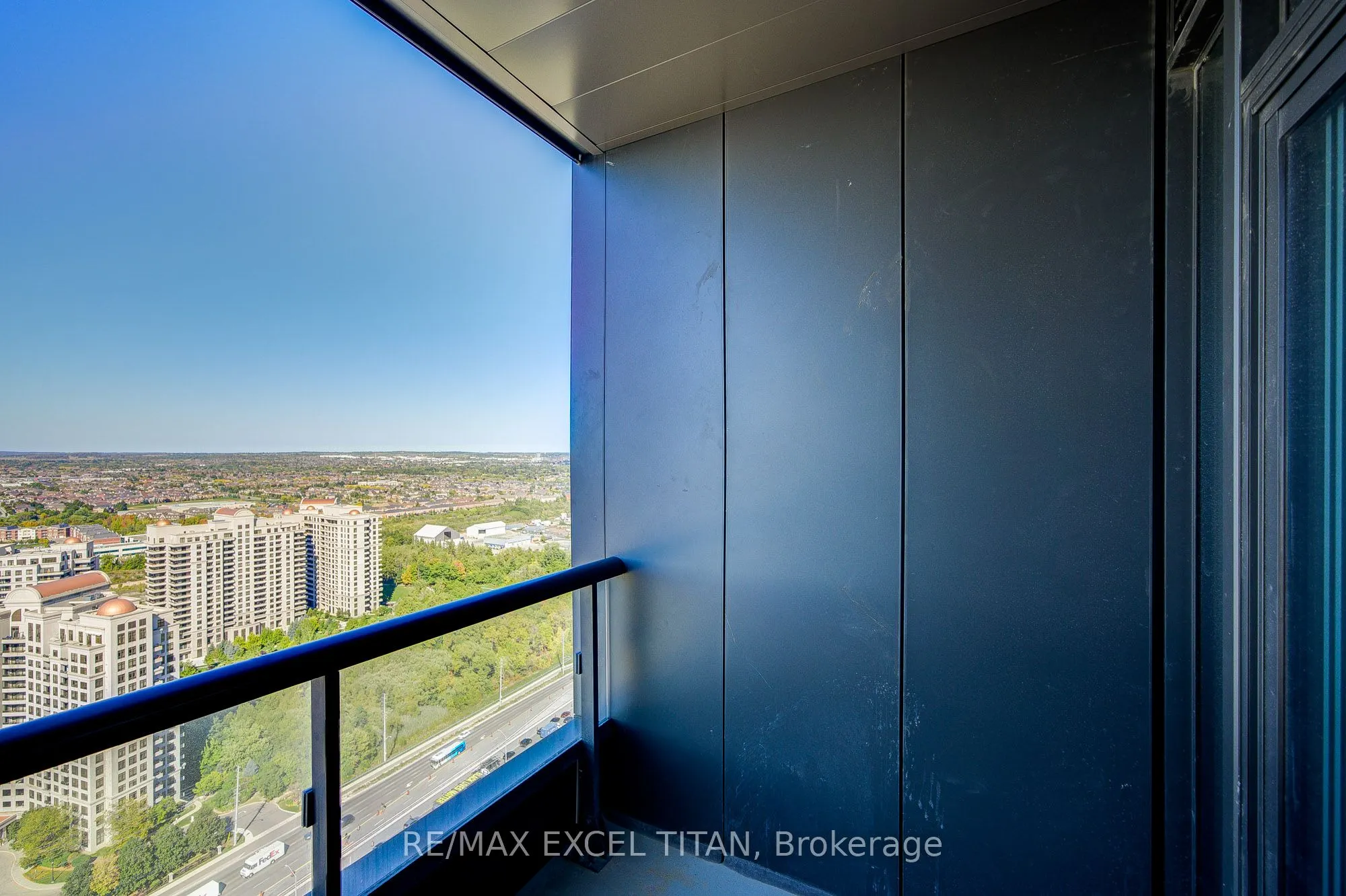 498 Caldari Road N, #3003