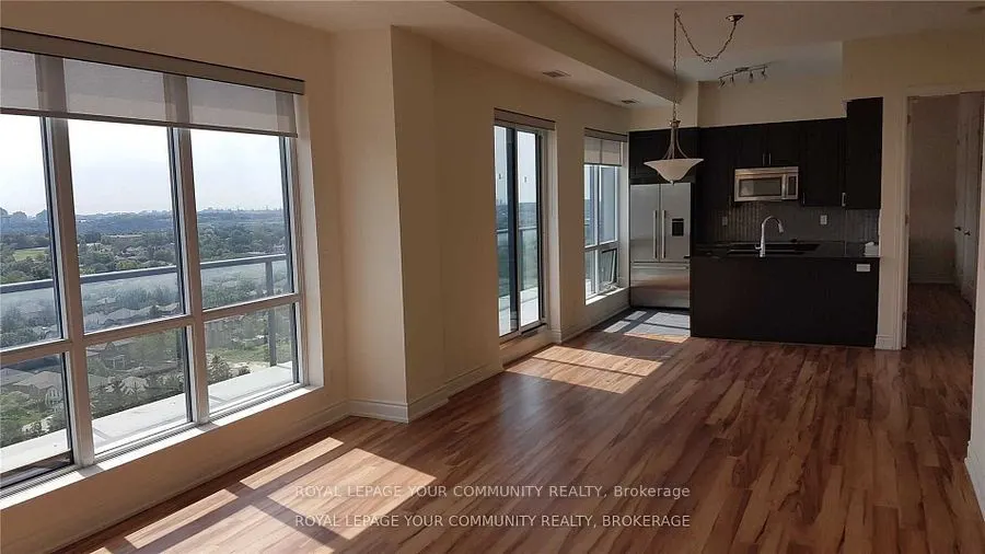 9088 Yonge Street, #Ph5A