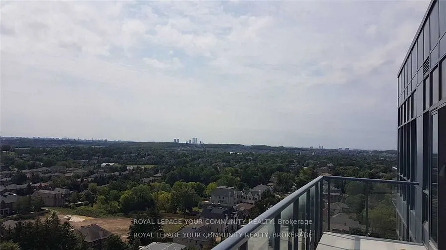 9088 Yonge Street, #Ph5A