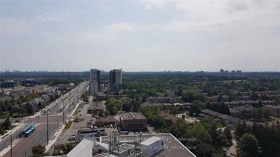 9088 Yonge Street, #Ph5A