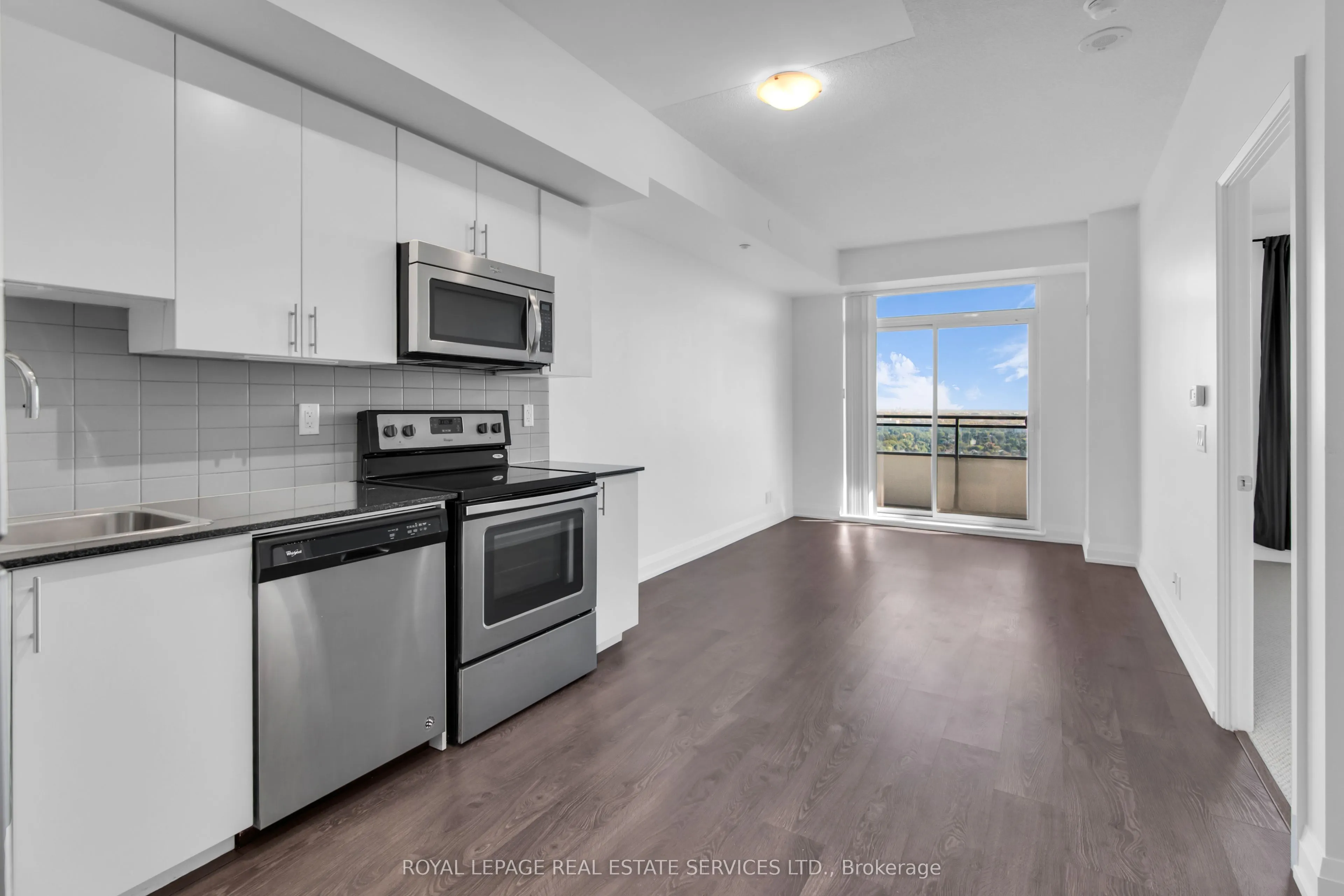 7890 Bathurst Street, #2203