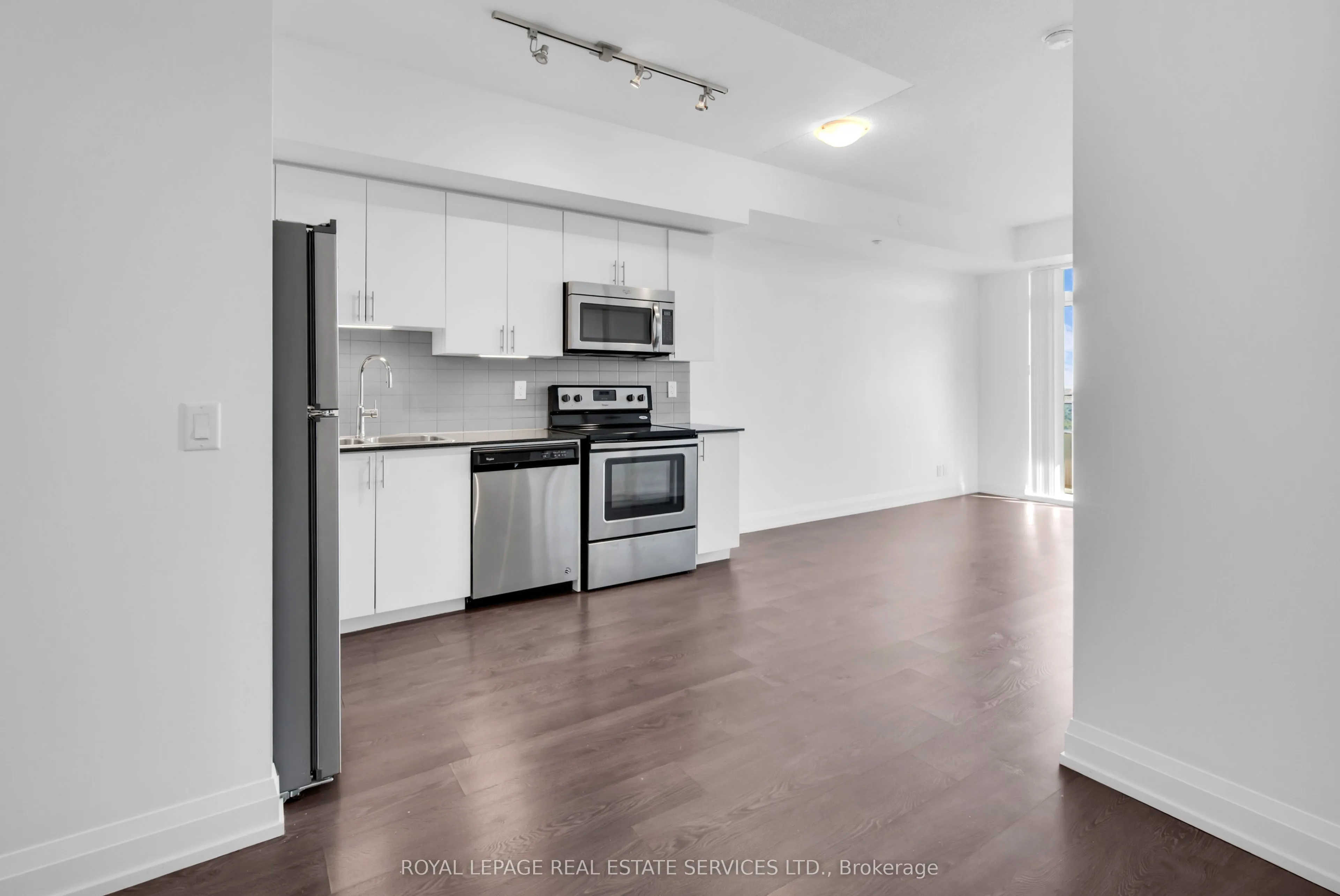 7890 Bathurst Street, #2203