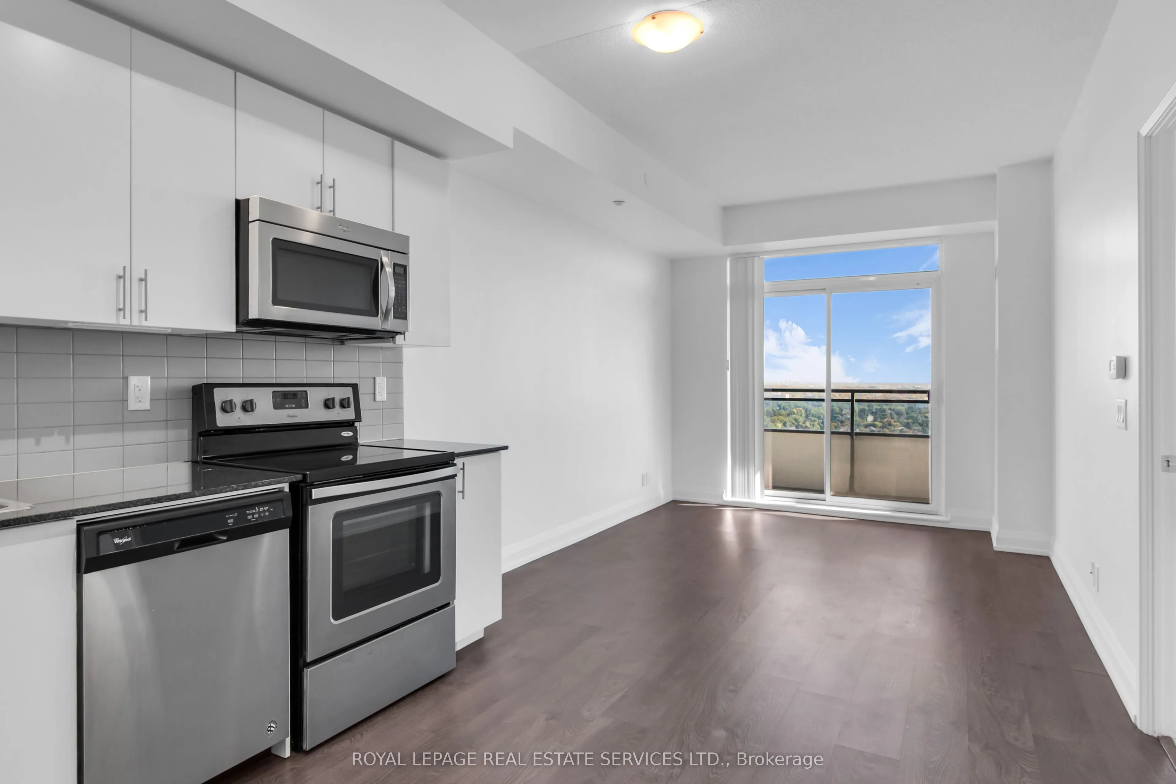 7890 Bathurst Street, #2203