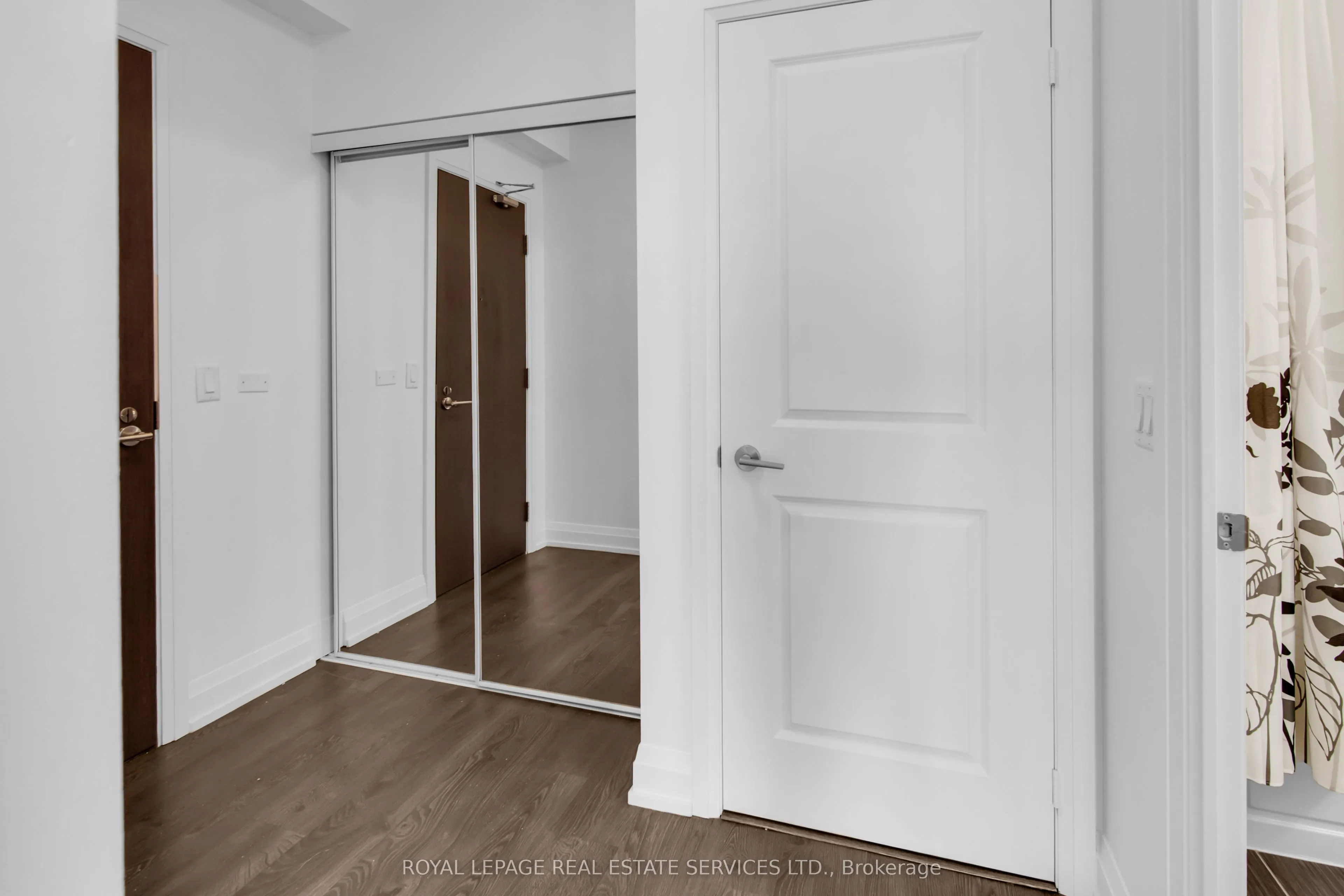7890 Bathurst Street, #2203