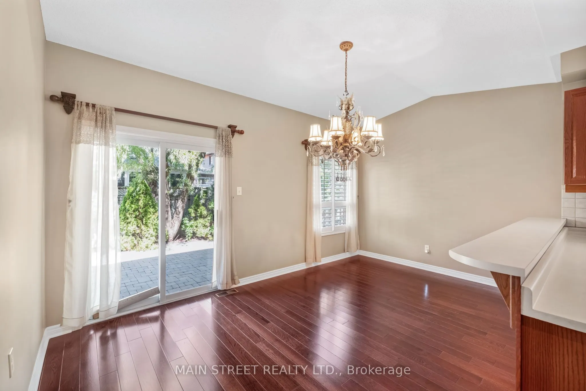 110 Tierra Avenue