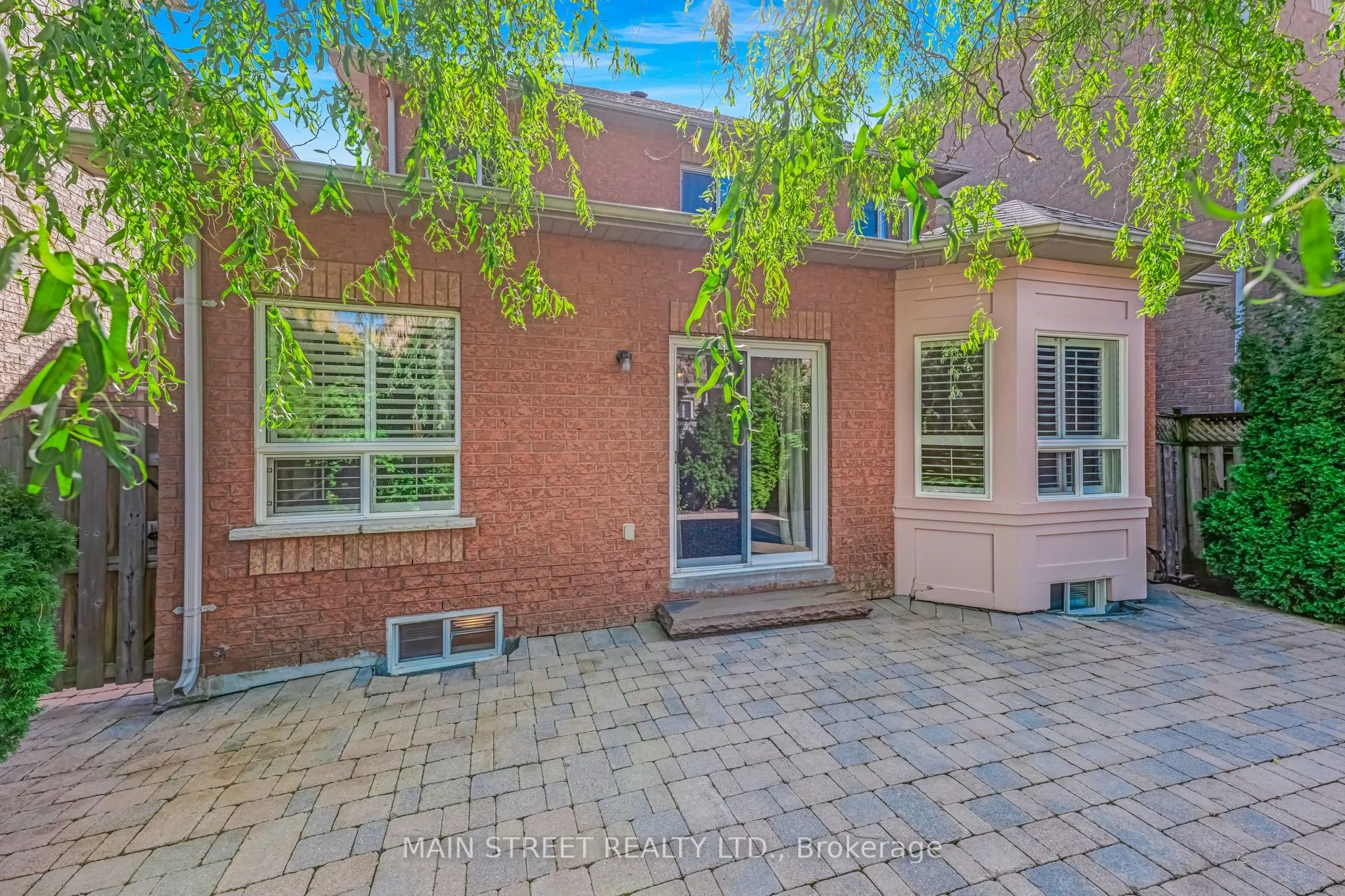 110 Tierra Avenue