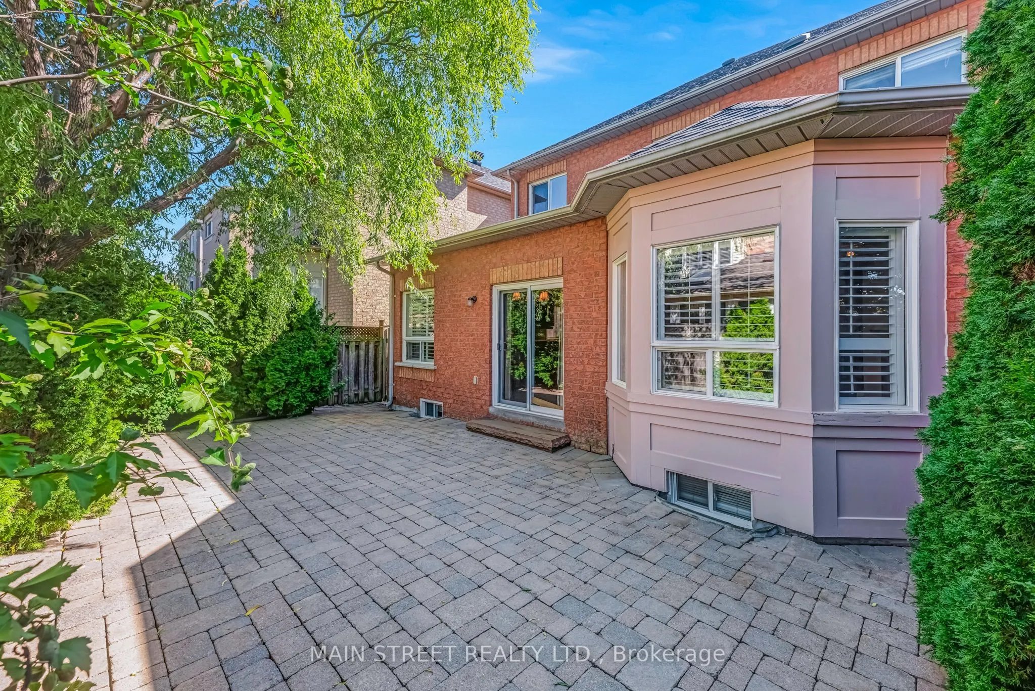 110 Tierra Avenue