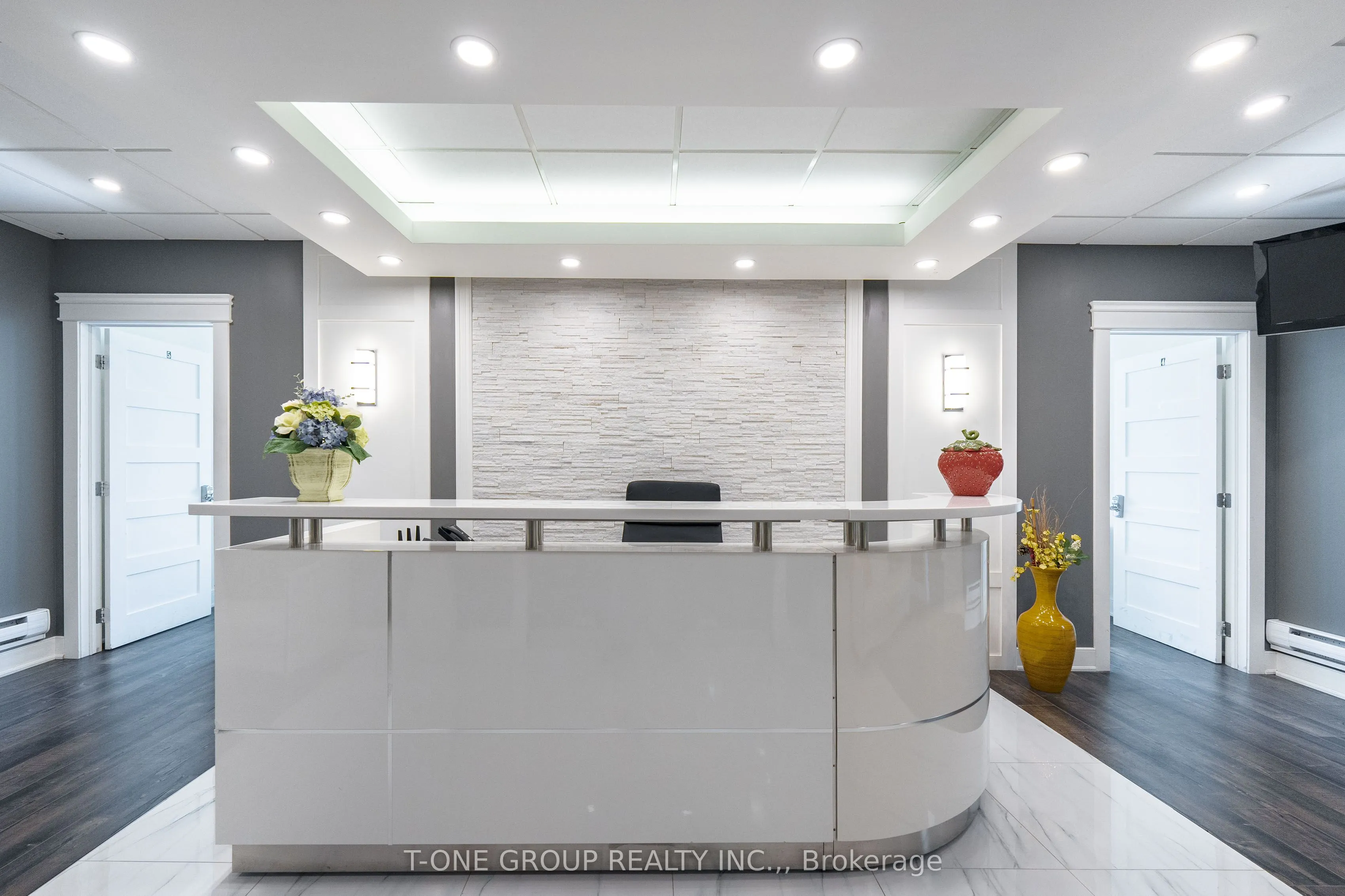 3950 14th Avenue, #406 & 407