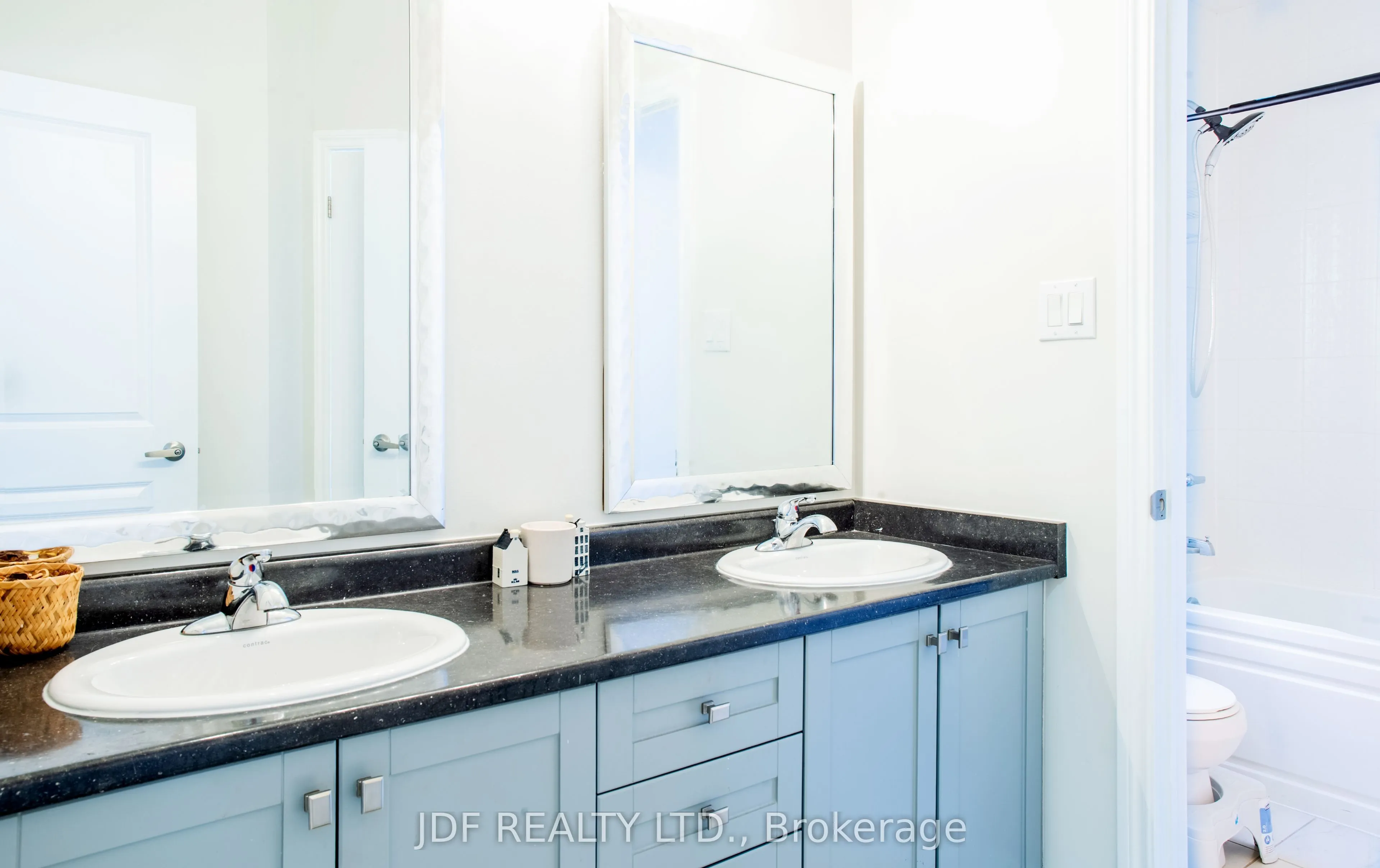125 Cranbrook Crescent