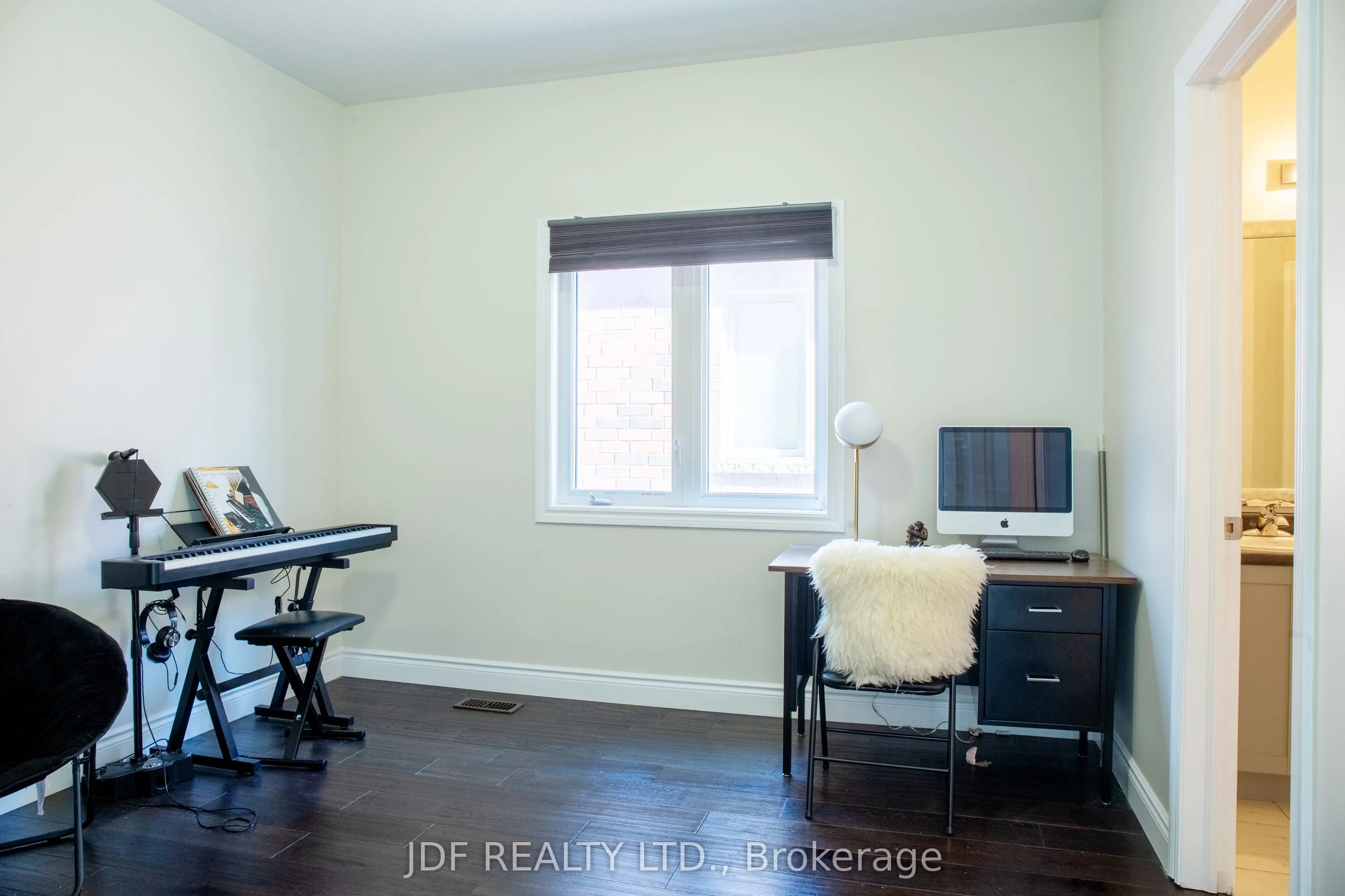 125 Cranbrook Crescent