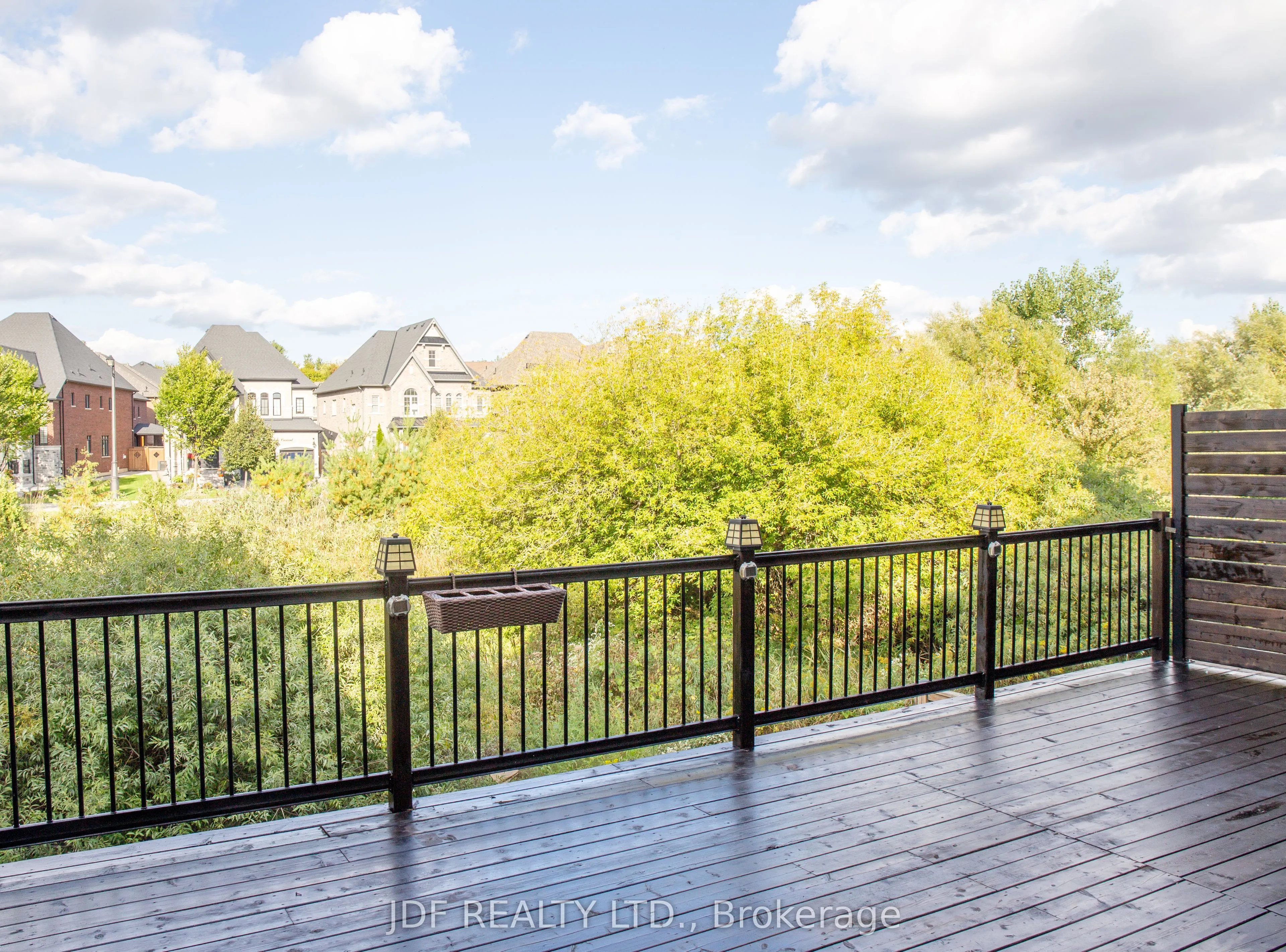125 Cranbrook Crescent