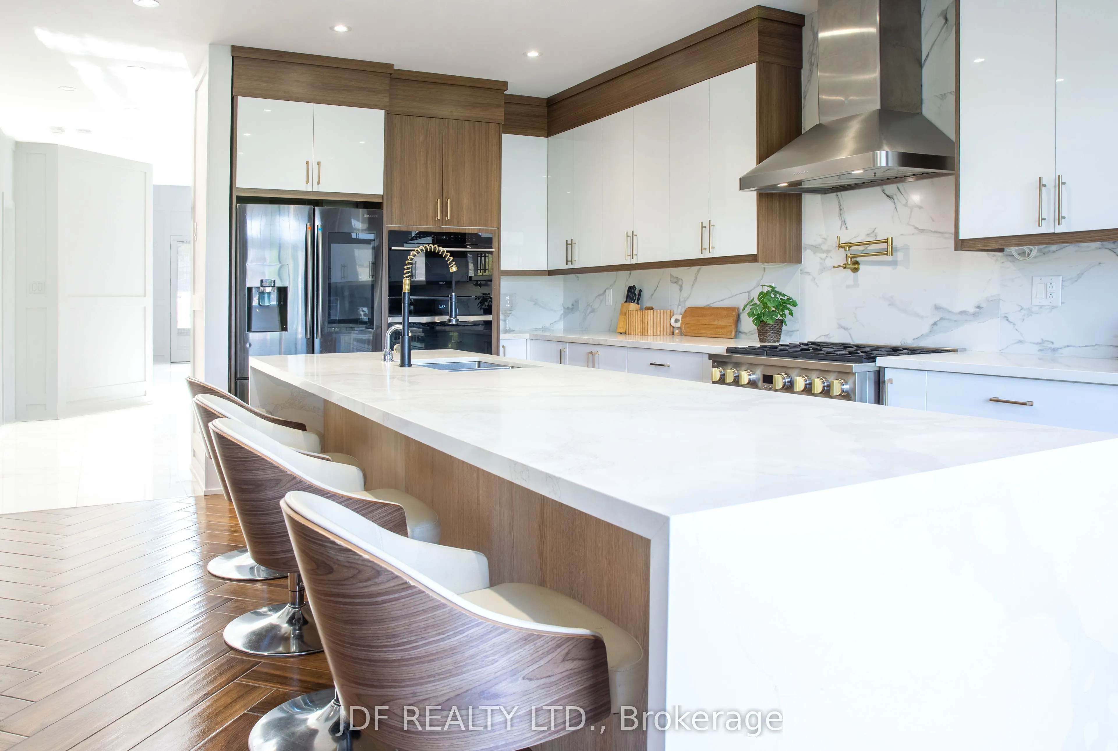 125 Cranbrook Crescent