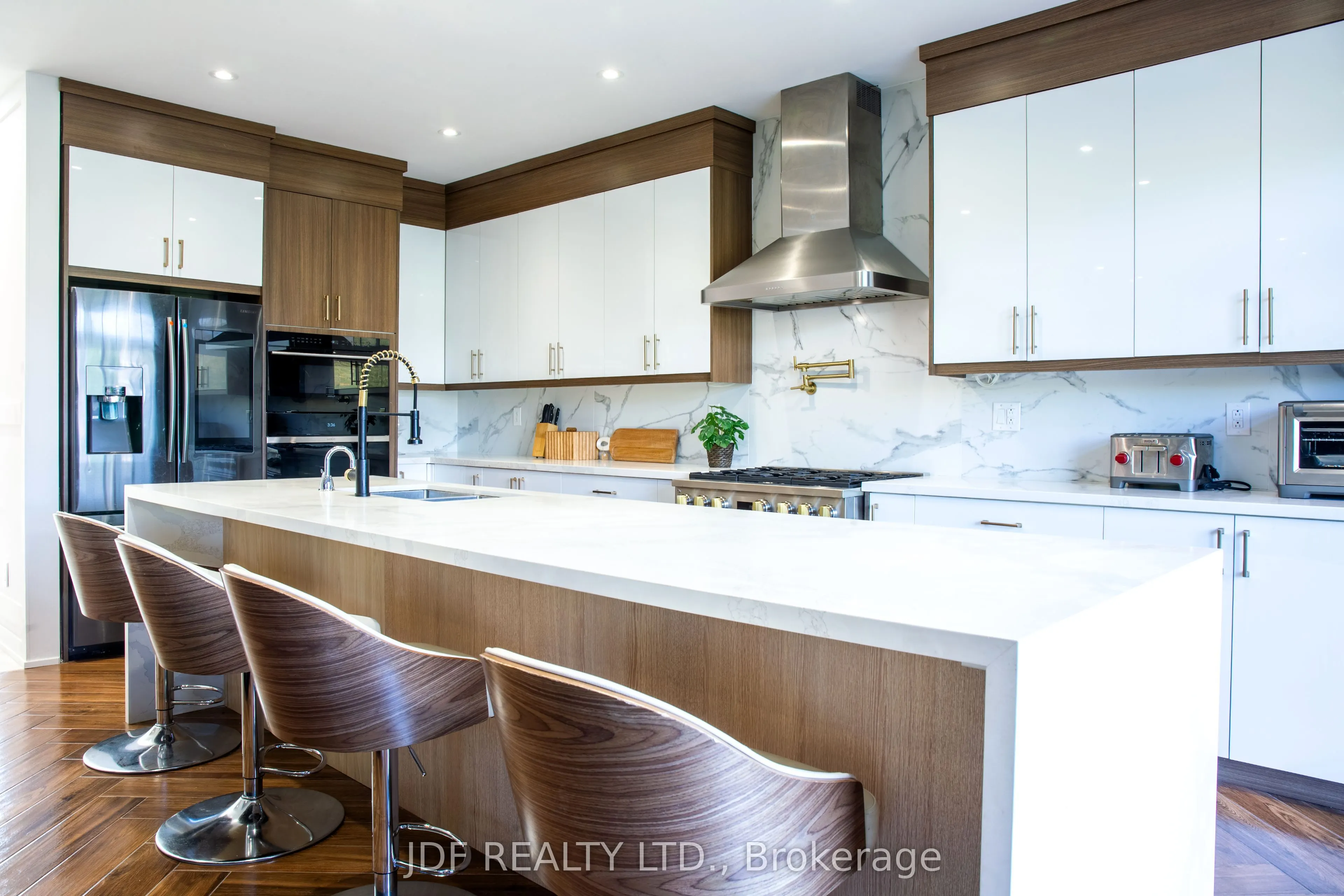 125 Cranbrook Crescent