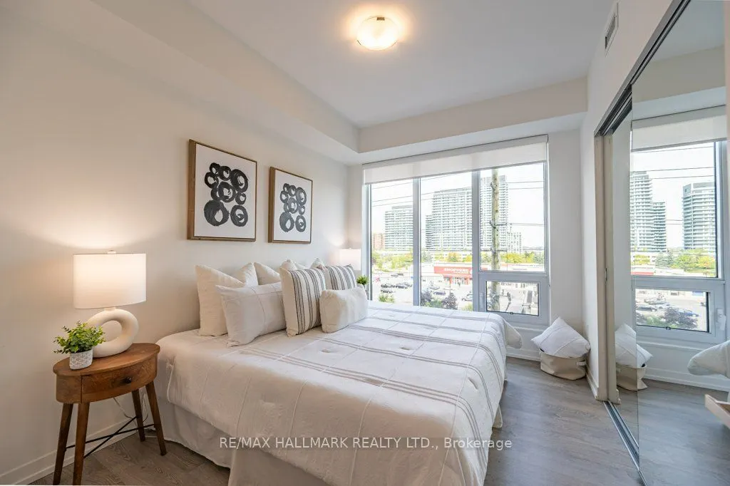 8868 Yonge Street, #619E
