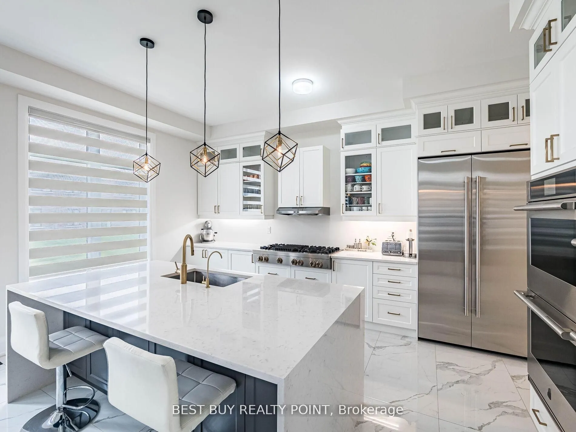 24 Magnolia Avenue