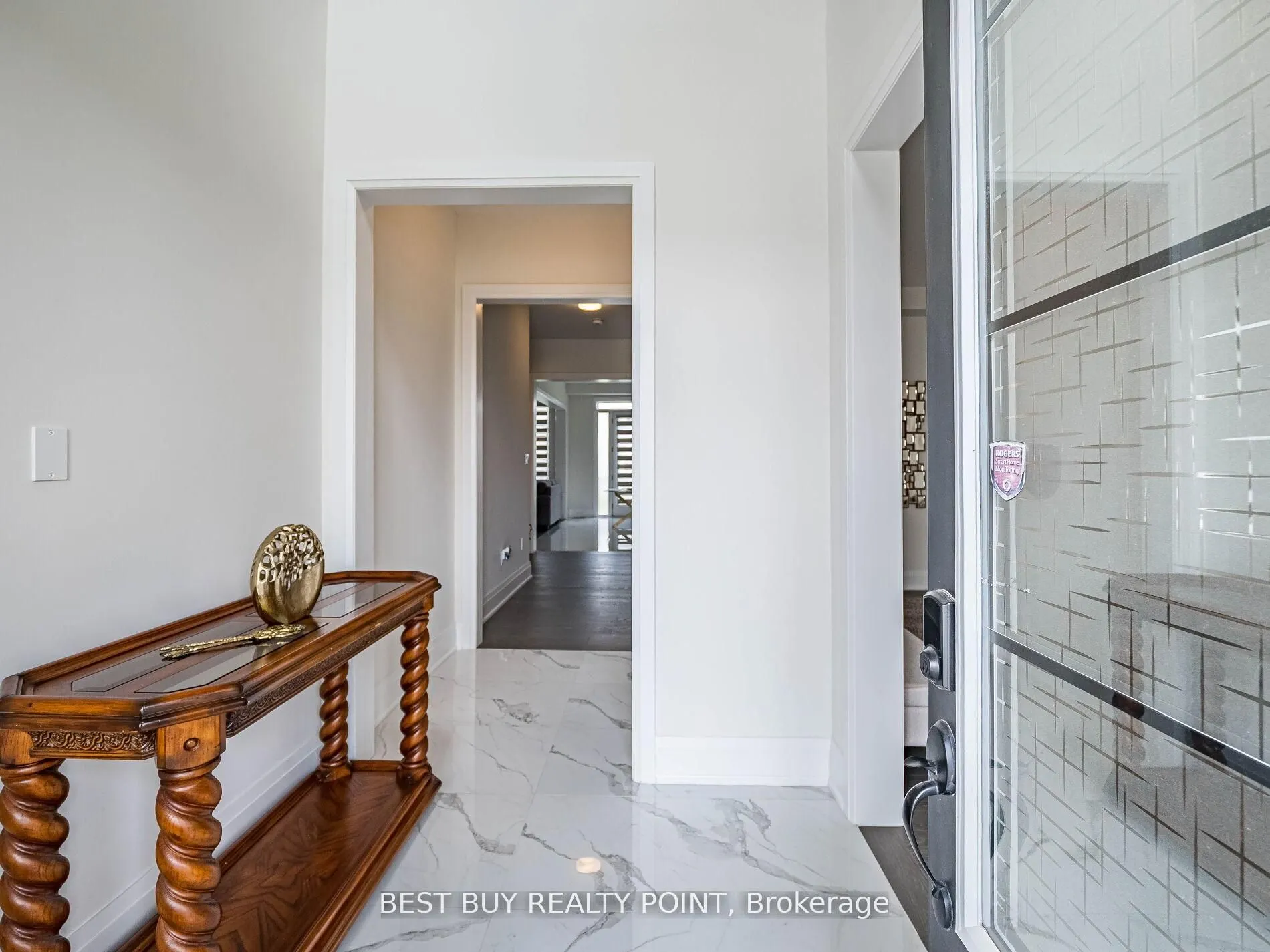 24 Magnolia Avenue