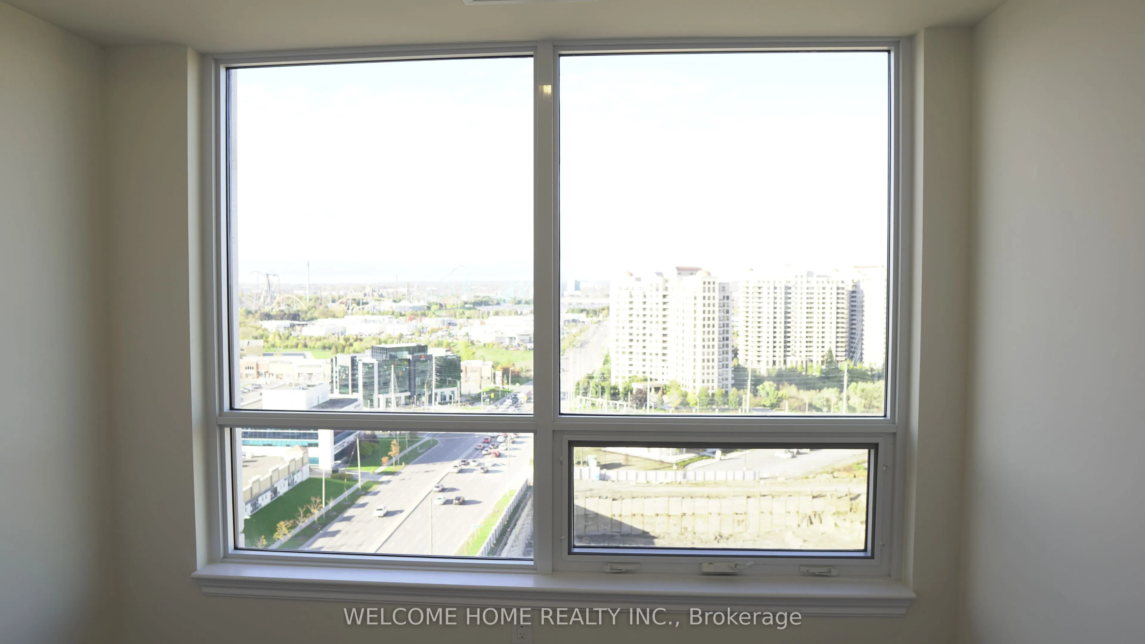9085 Jane Street, #1711