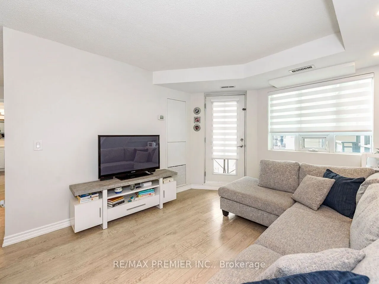 7730 Kipling Avenue, #313