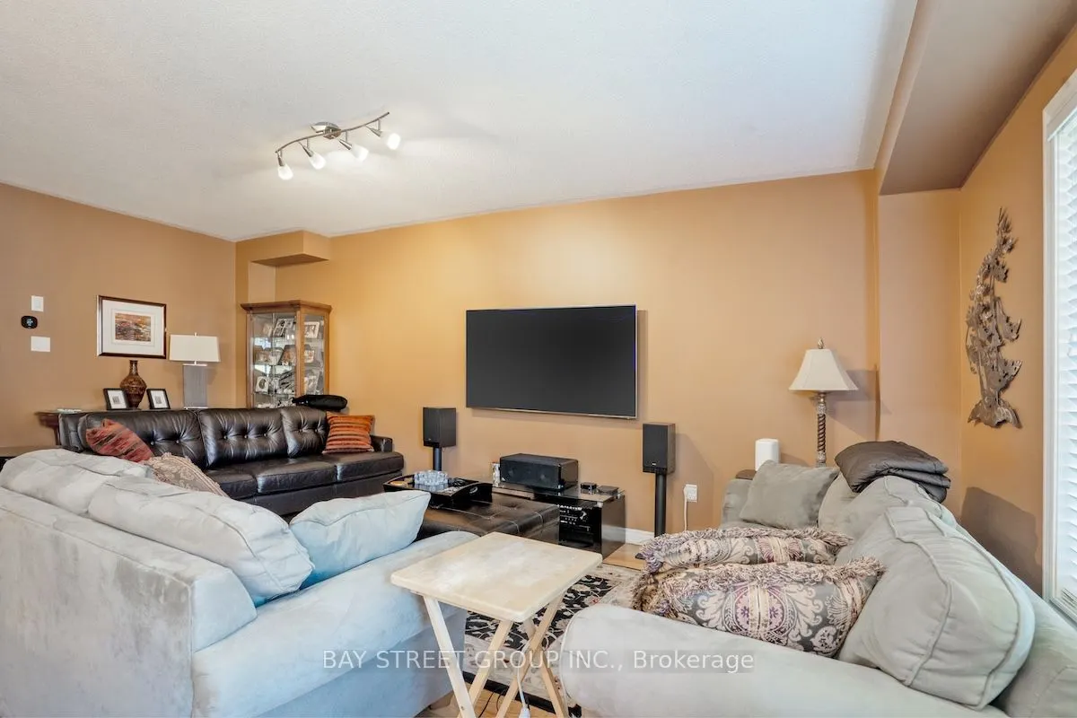 58 Carrier Crescent