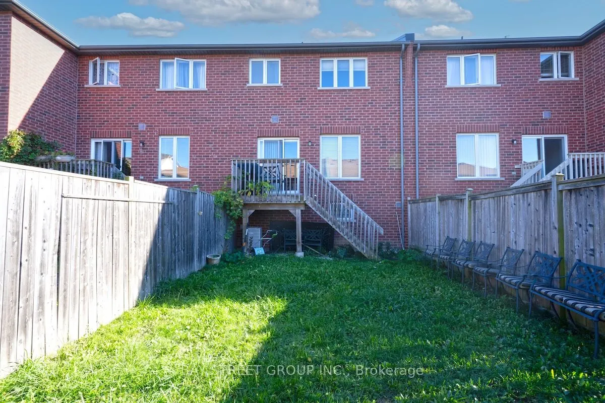 58 Carrier Crescent
