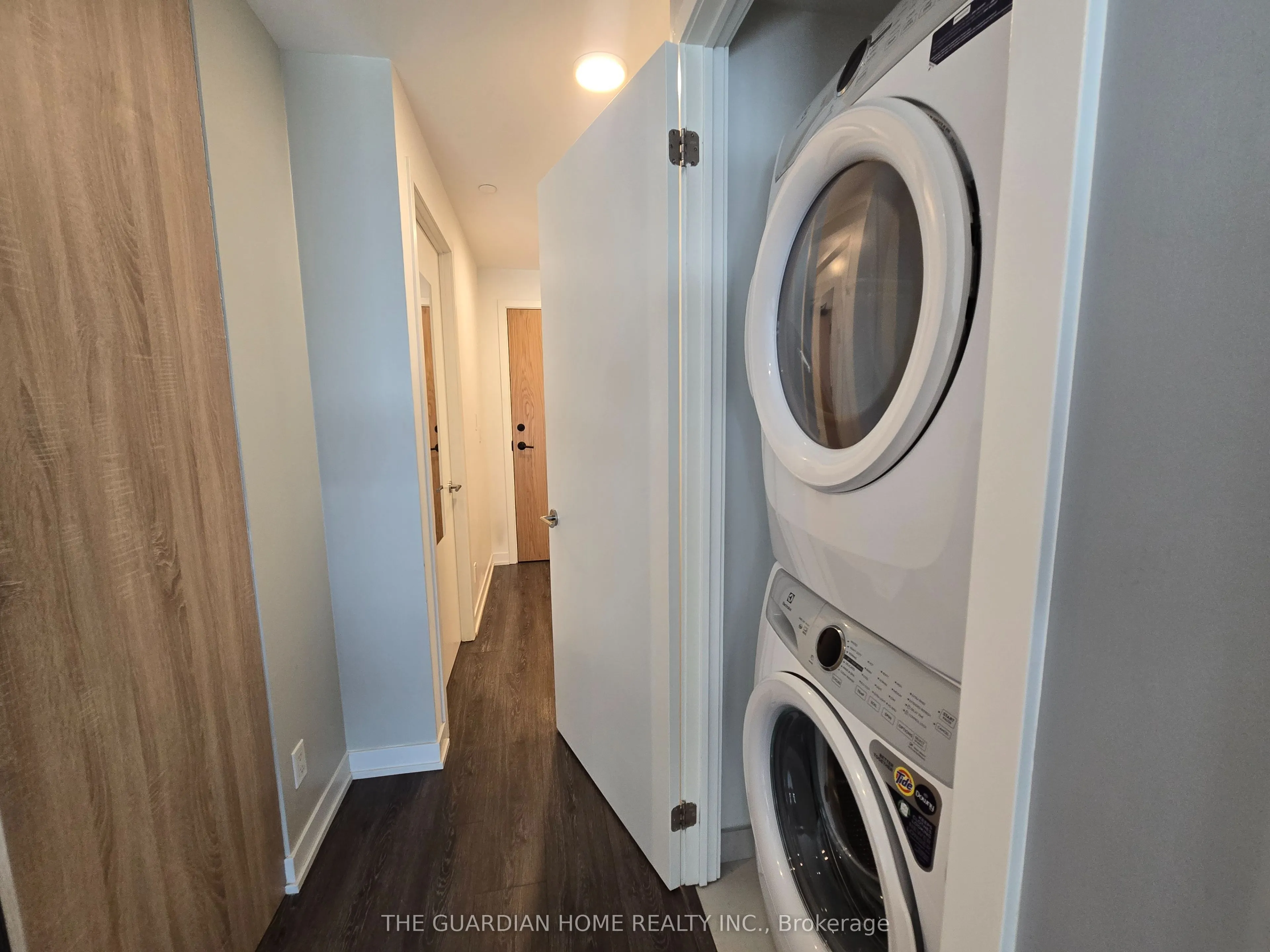 7950 Bathurst Street, #B216