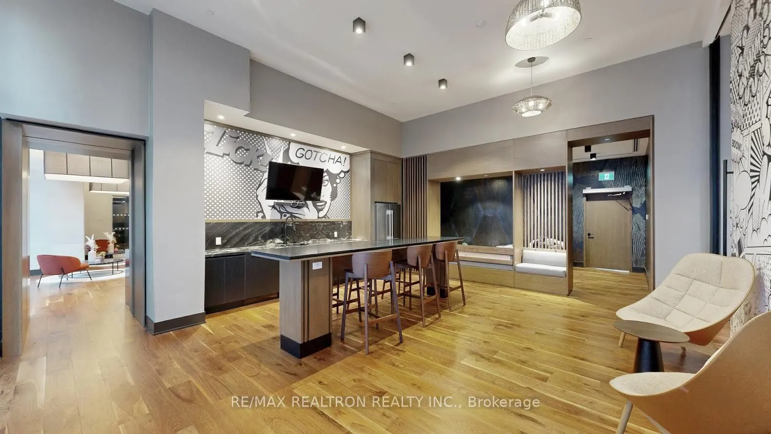 38 Simcoe Promenade, #319C