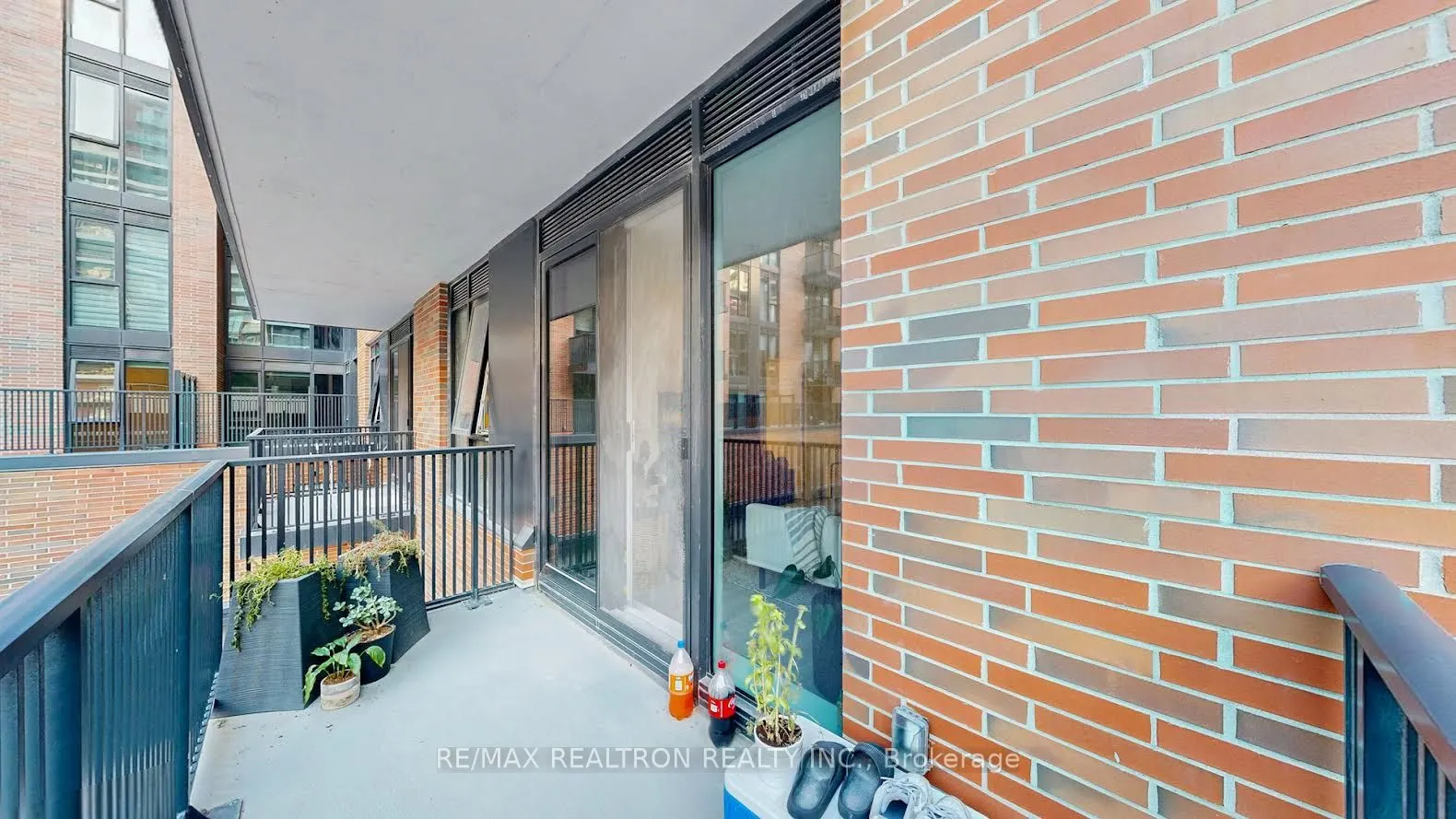 38 Simcoe Promenade, #319C