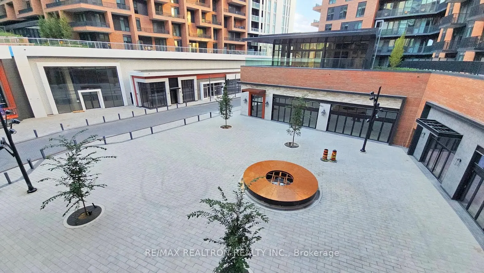 38 Simcoe Promenade, #319C