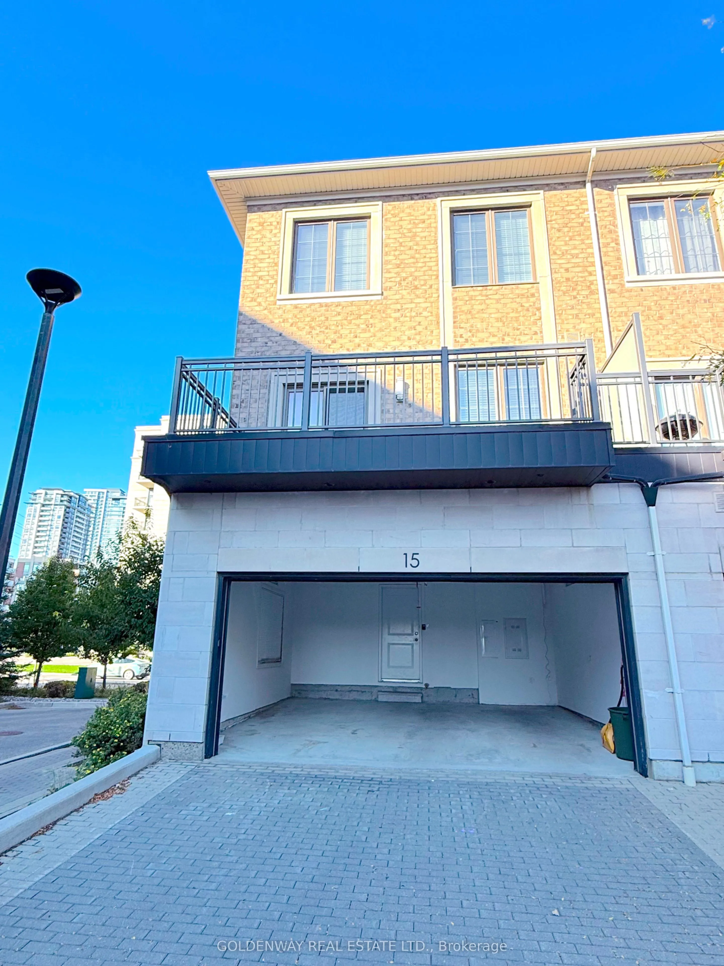 15 Village Parkway, #15