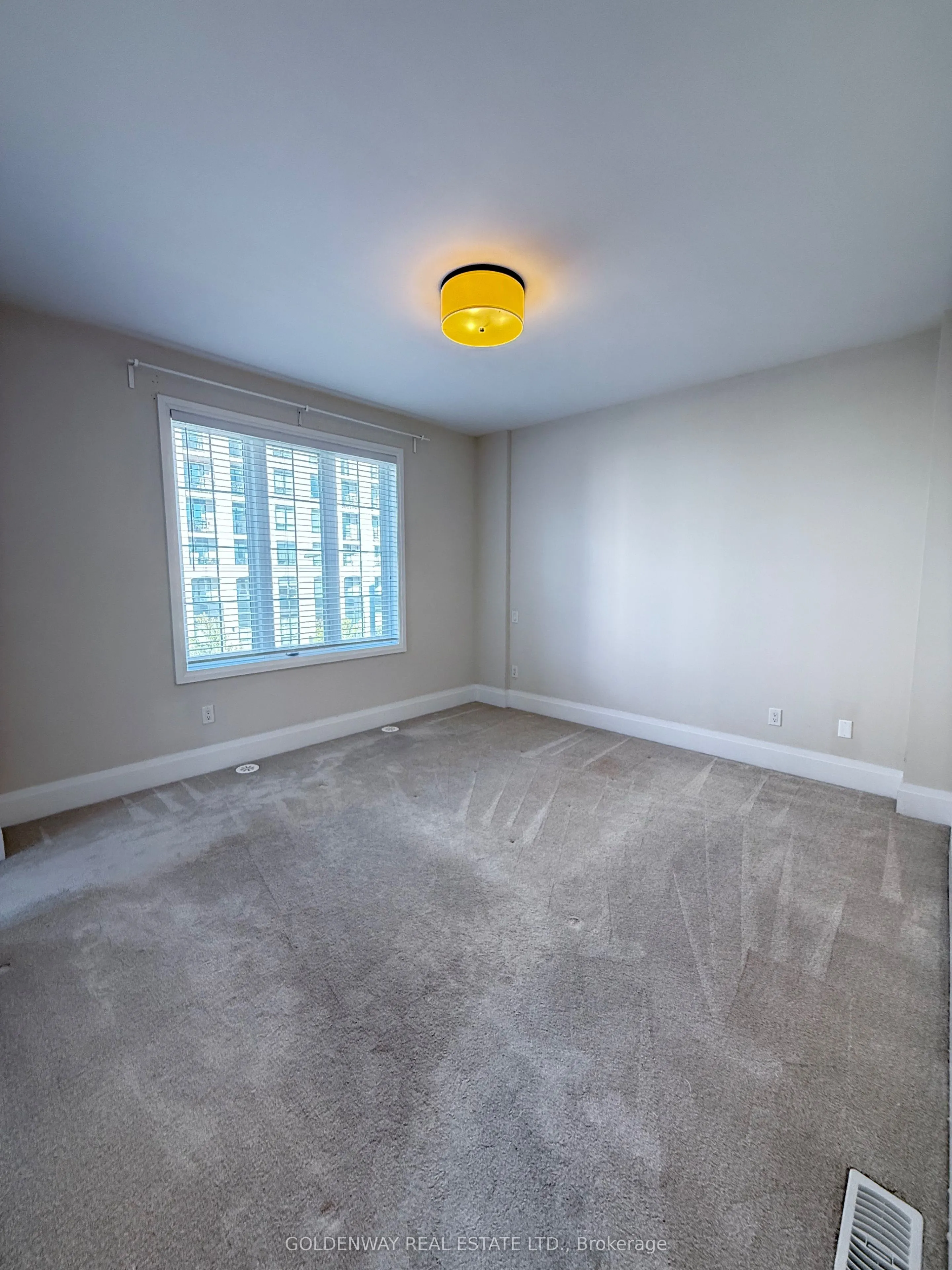 15 Village Parkway, #15