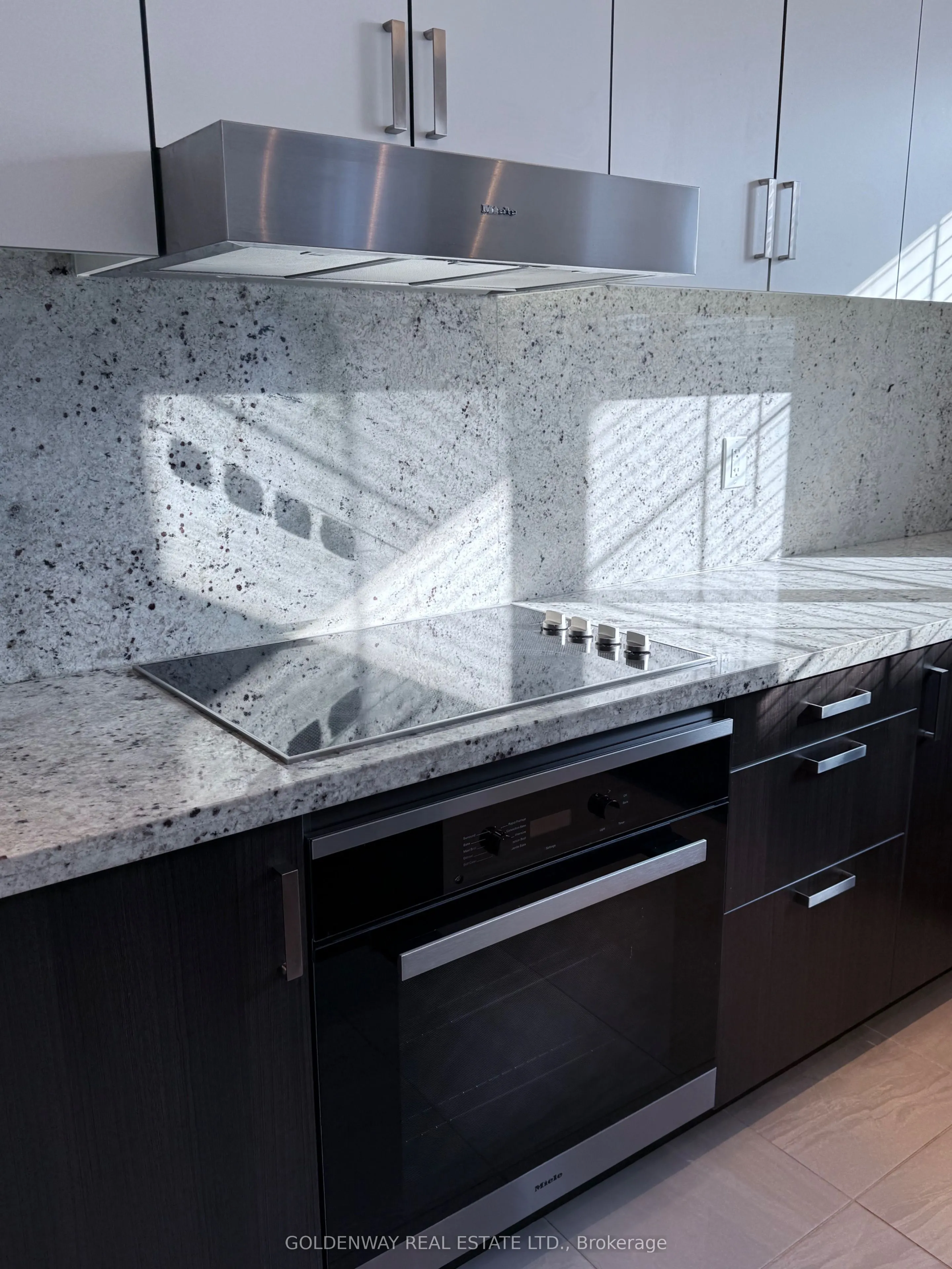 15 Village Parkway, #15