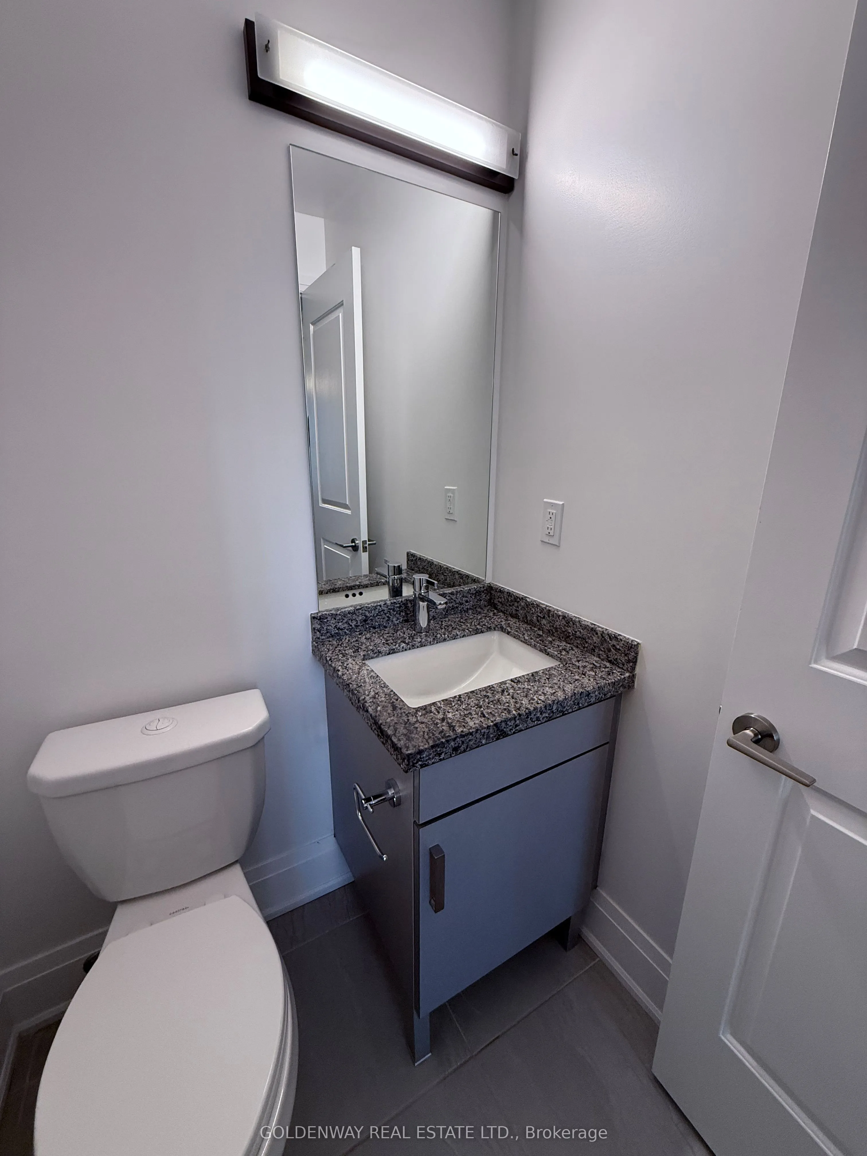 15 Village Parkway, #15