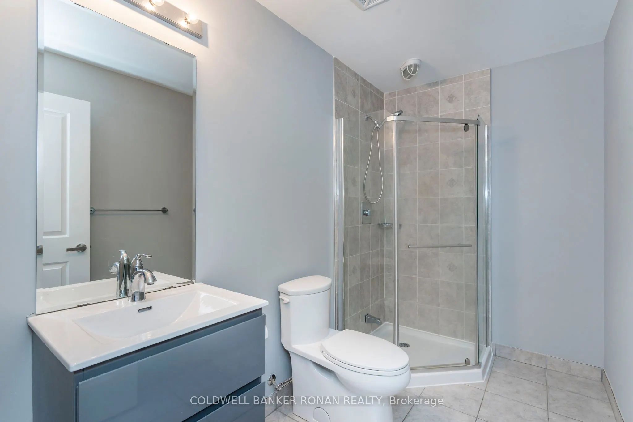 69 Boyne Street N, #103