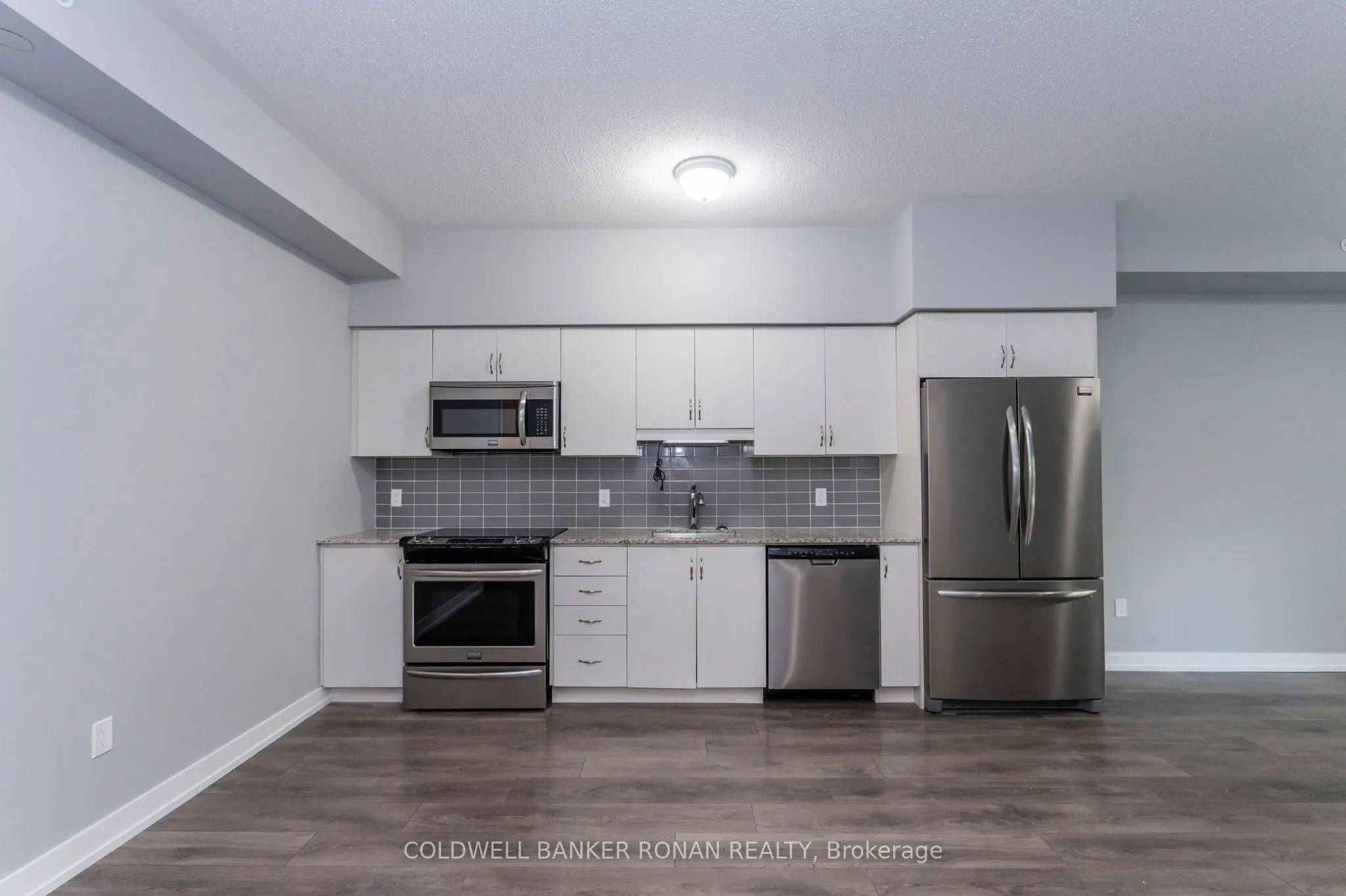 69 Boyne Street N, #103