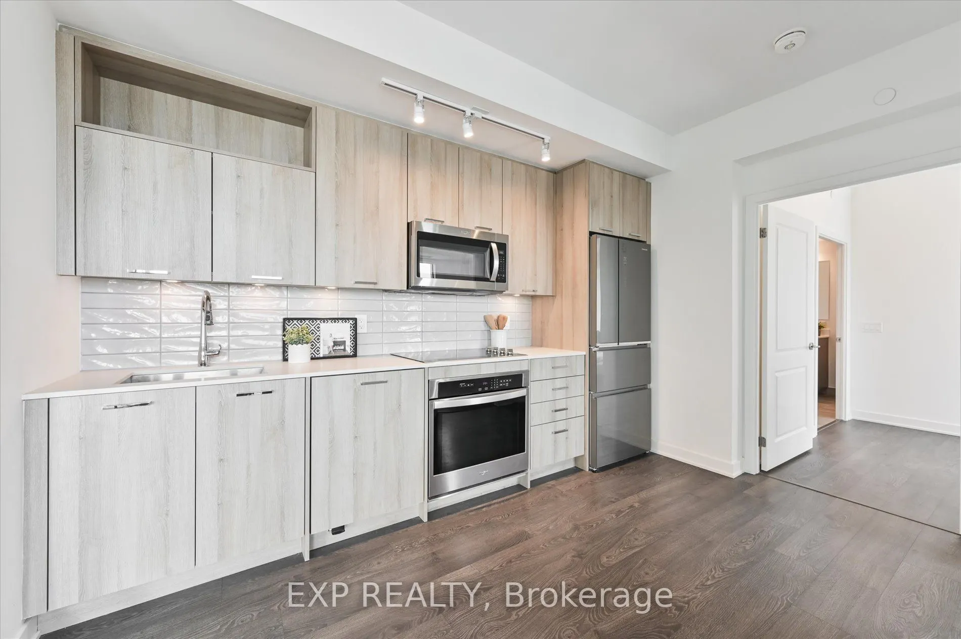 120 Eagle Rock Way, #1006