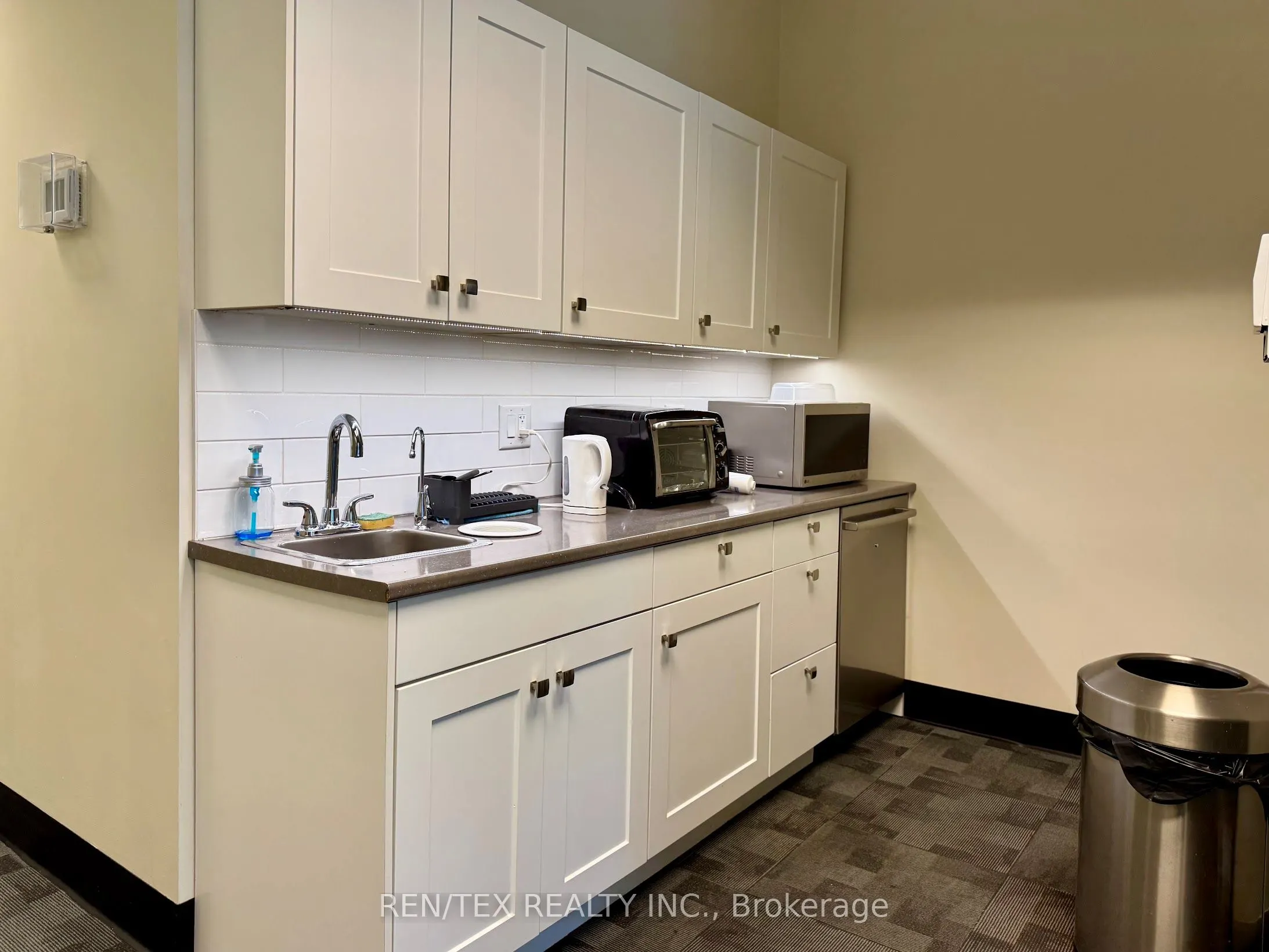 7500 27 Highway, #7