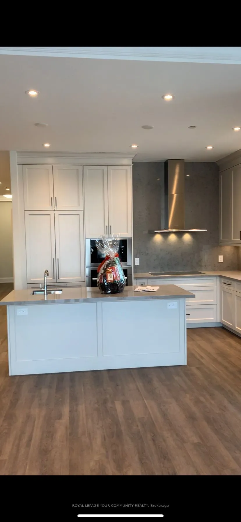 208 Main St  Unionville Street, ##303
