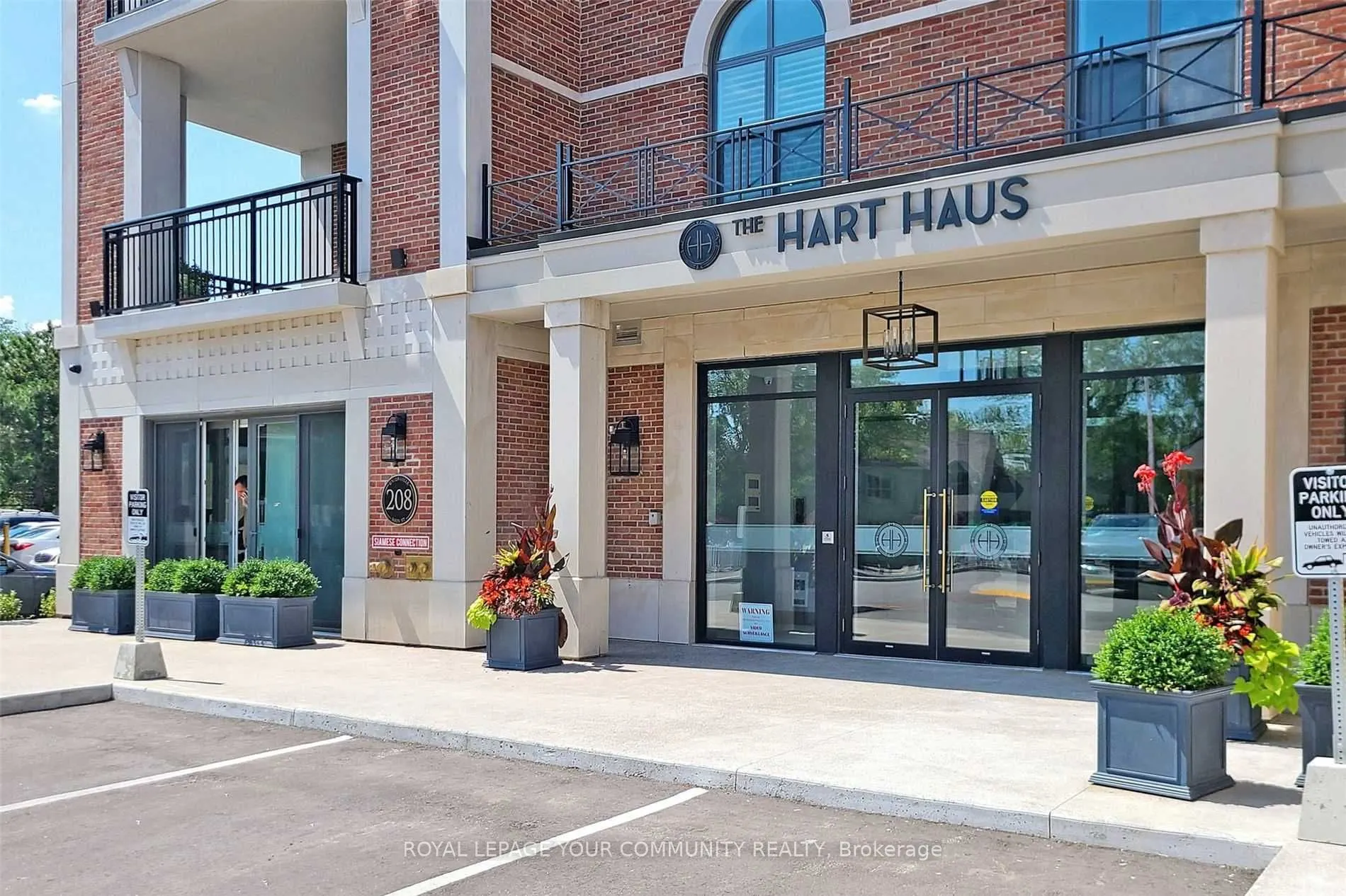 208 Main St  Unionville Street, ##303