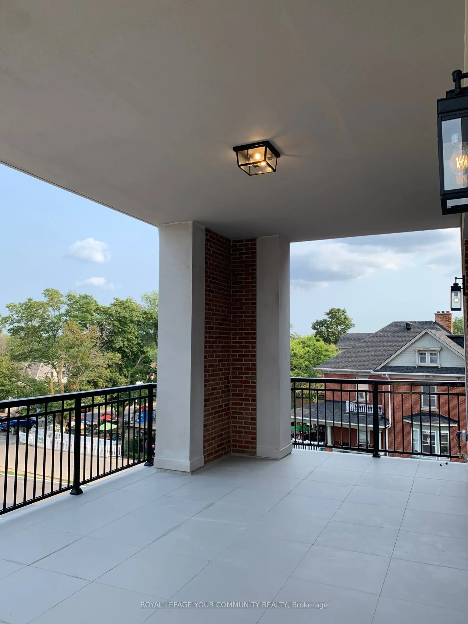 208 Main St  Unionville Street, ##303