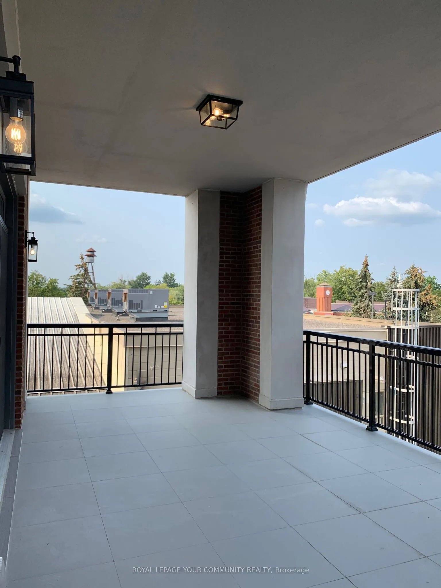 208 Main St  Unionville Street, ##303