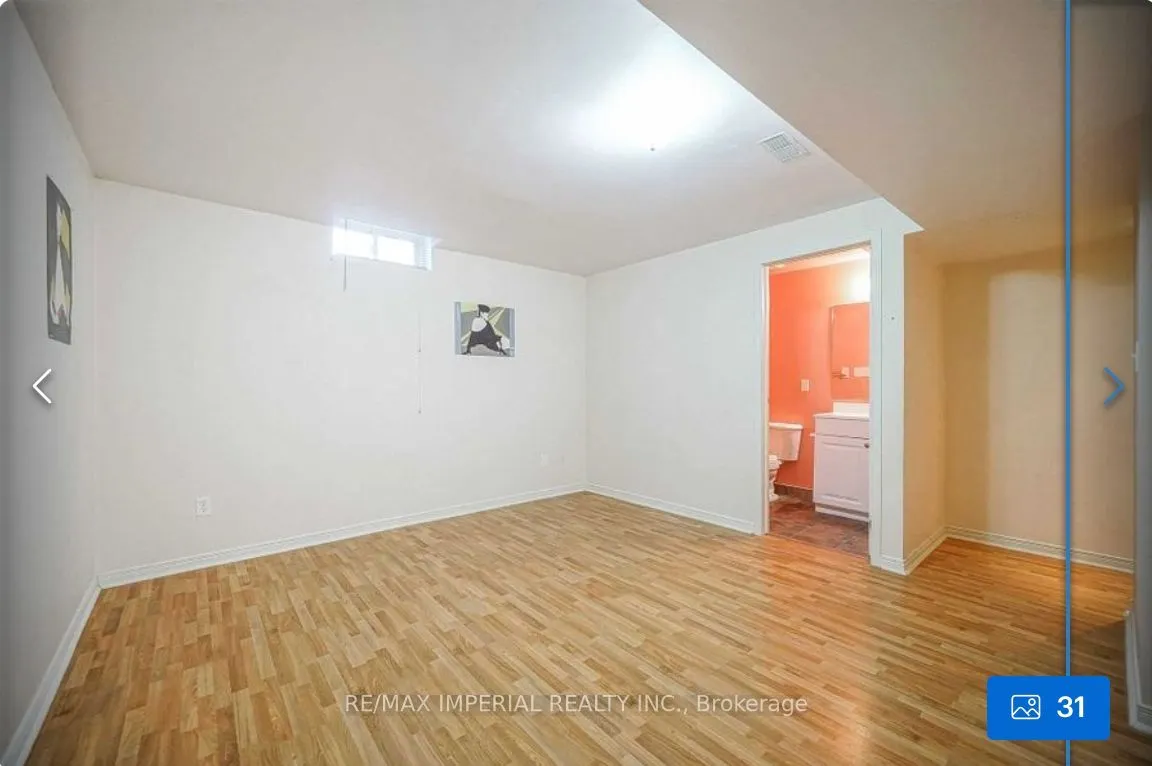 89 Grasslands Avenue