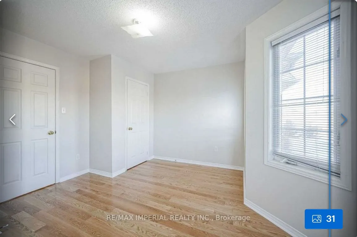 89 Grasslands Avenue
