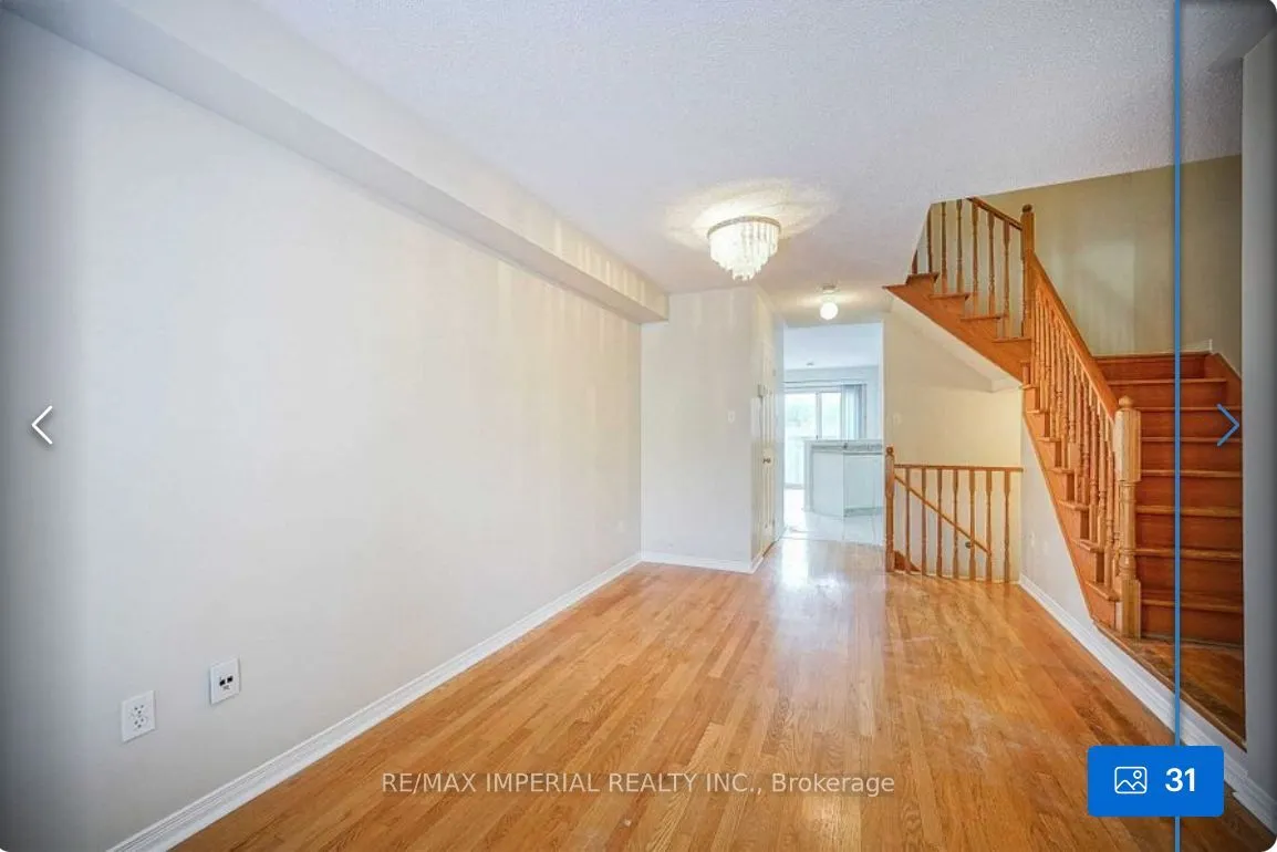 89 Grasslands Avenue