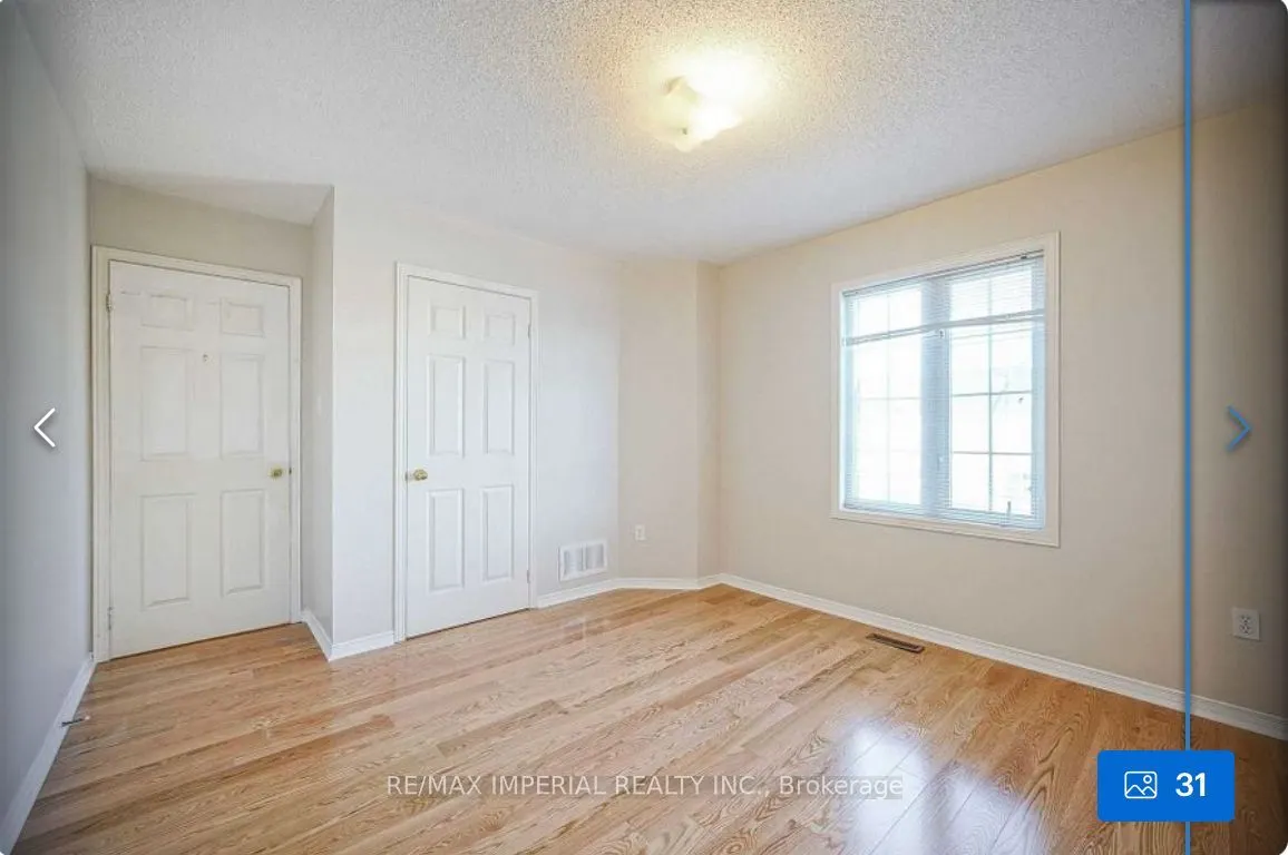 89 Grasslands Avenue