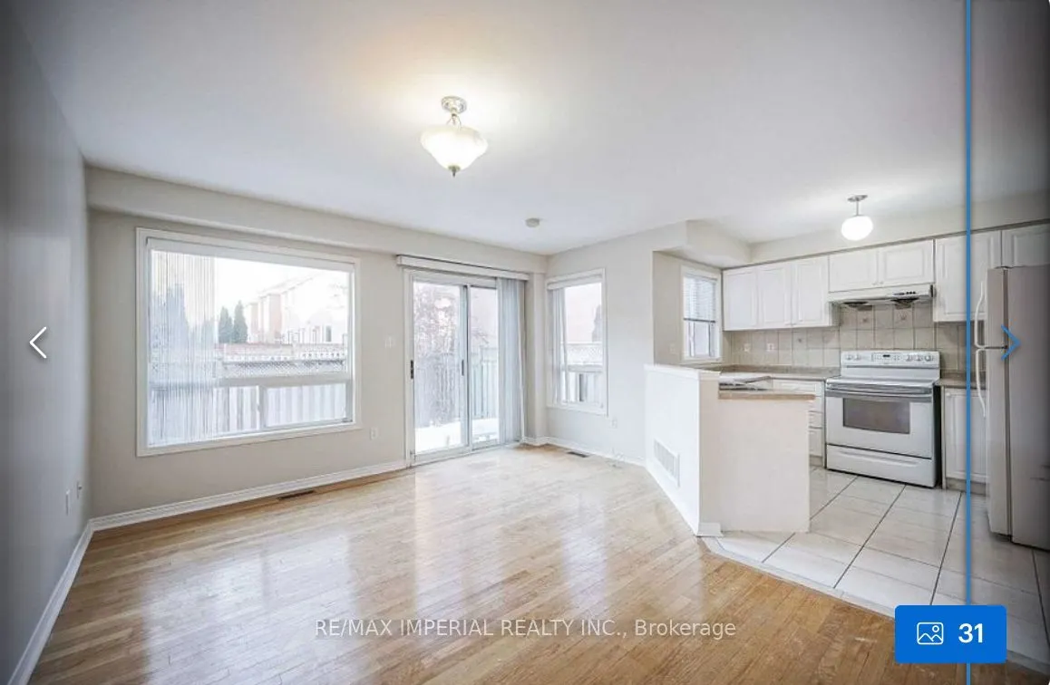 89 Grasslands Avenue