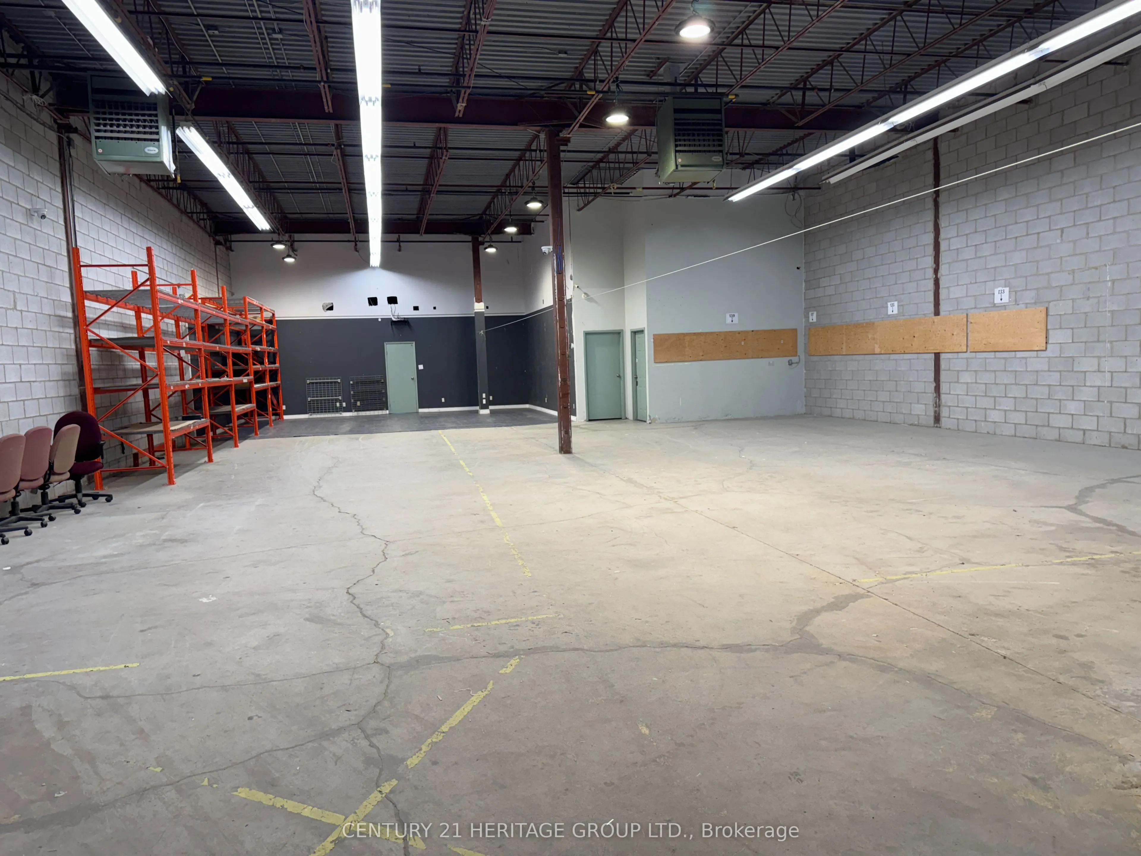 15 West Pearce Street W, #2