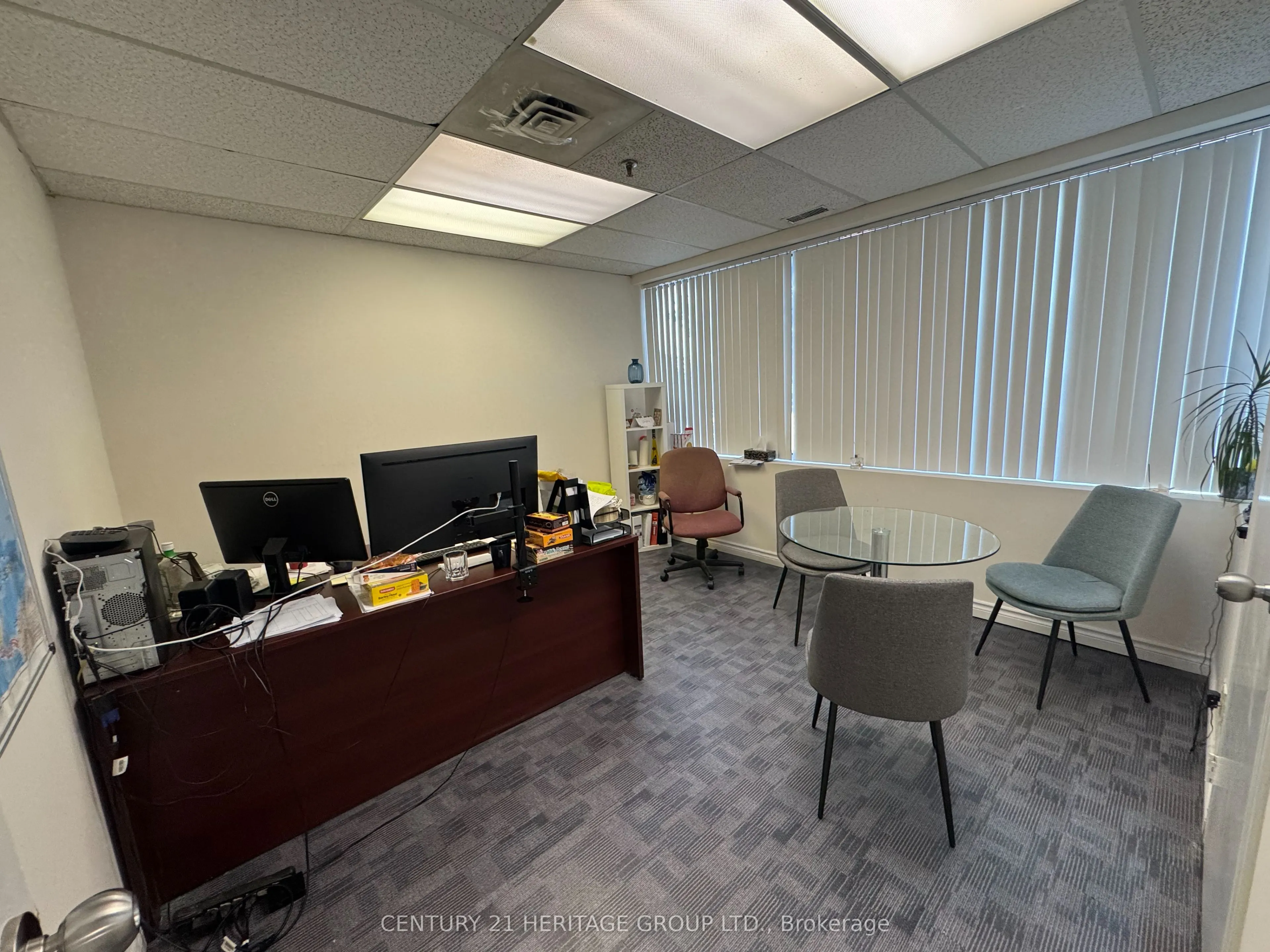 15 West Pearce Street W, #2