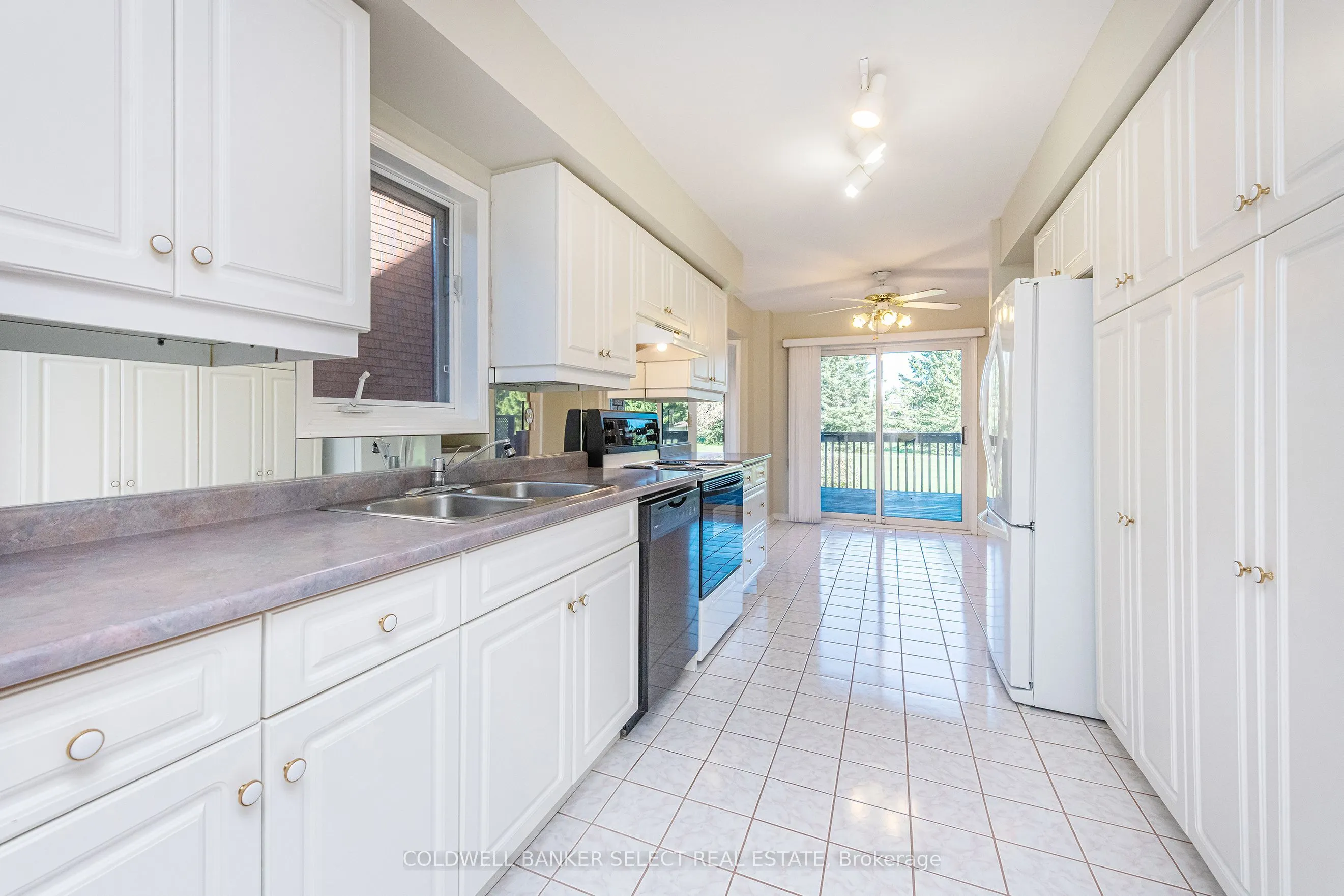 160 Green Briar Road, #160