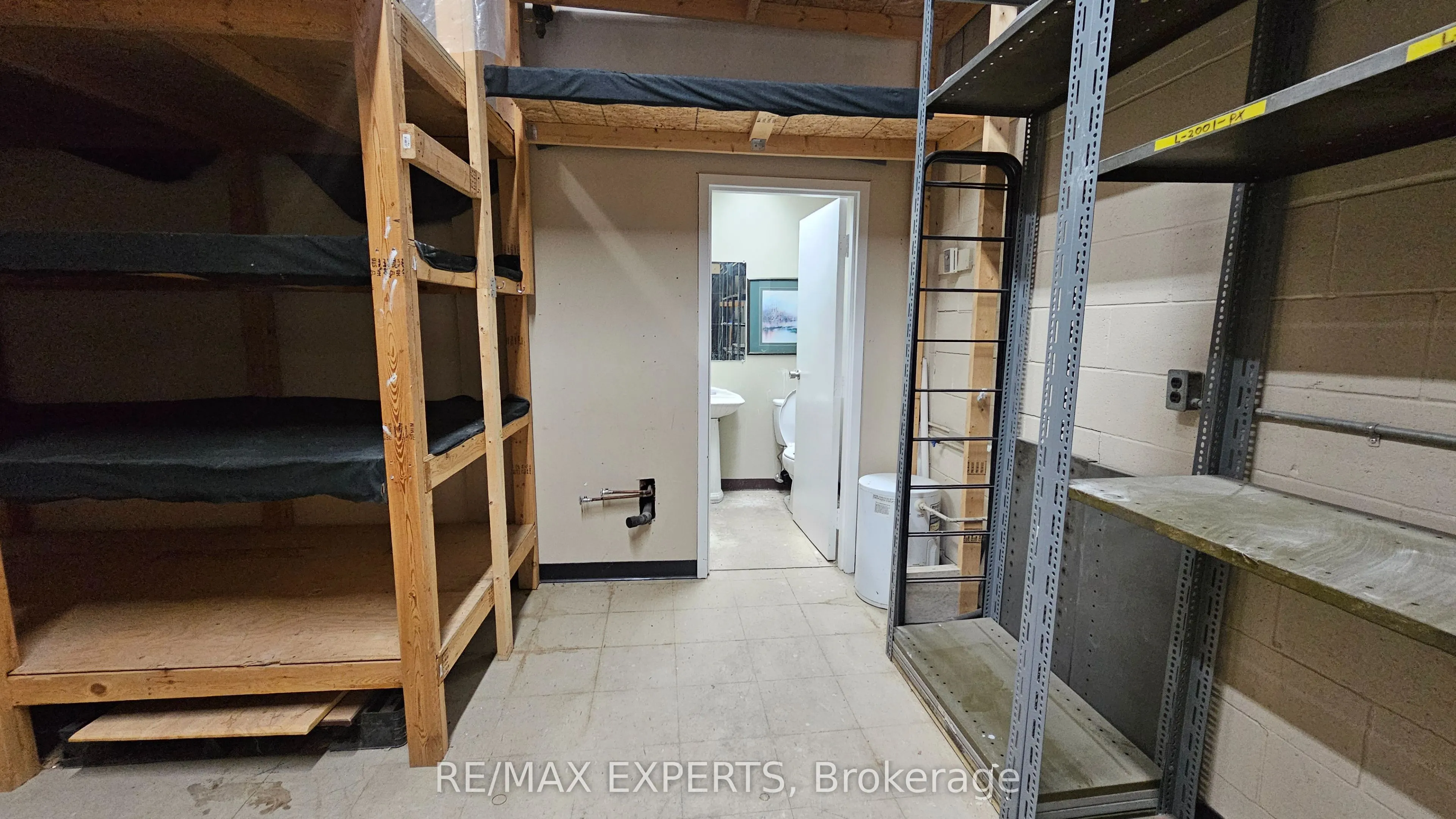 400 Esna Park Drive, #10